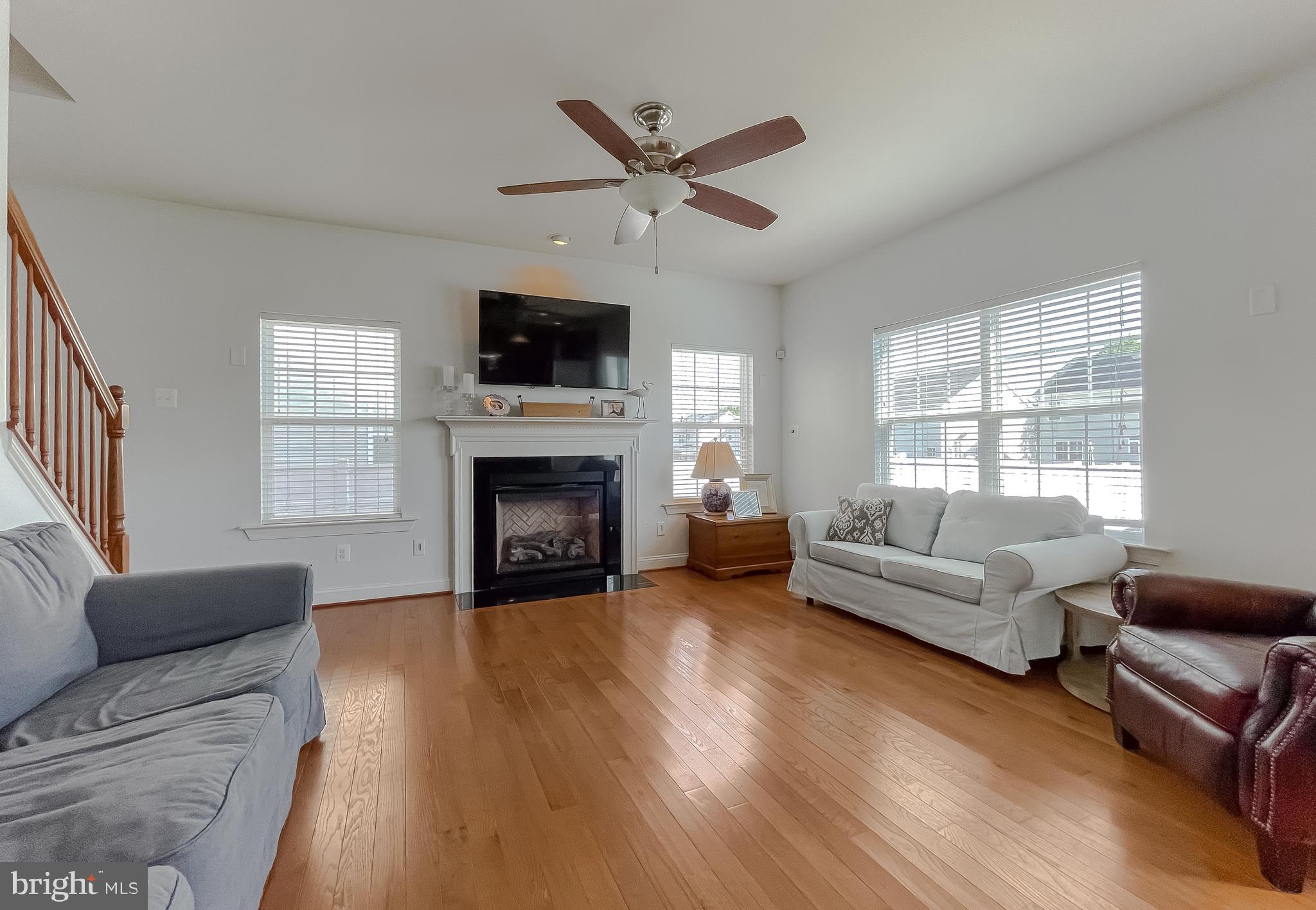 LEONARDS GRANT - Residential