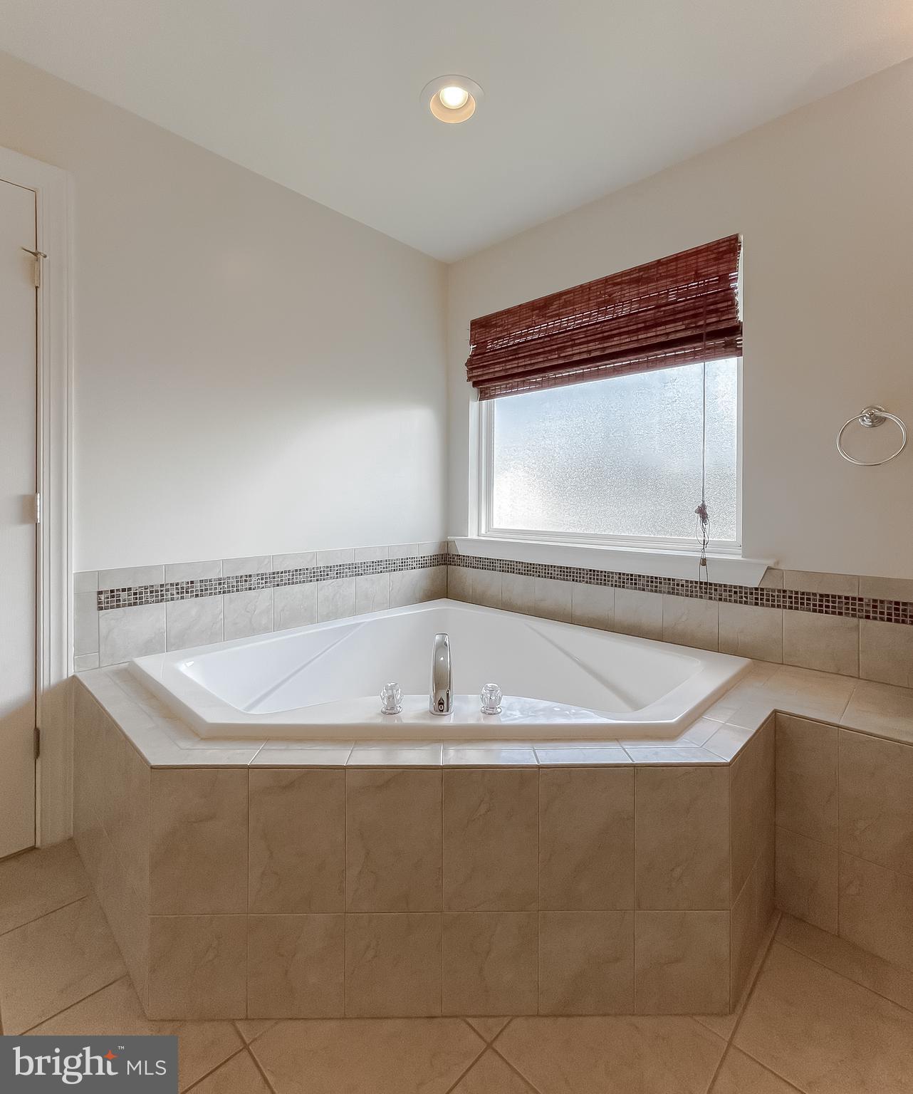 LEONARDS GRANT - Residential