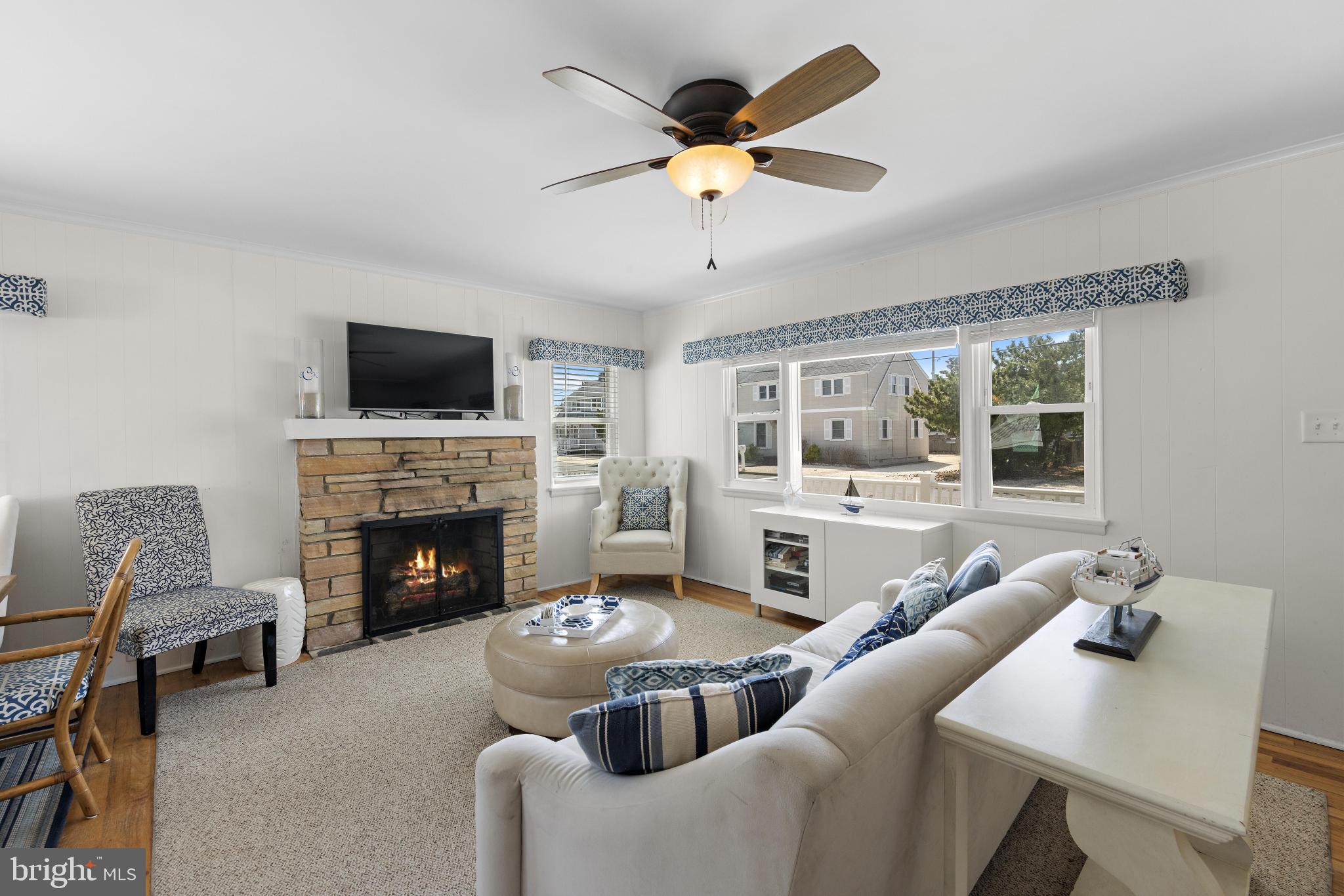 15 E COLORADO AVENUE