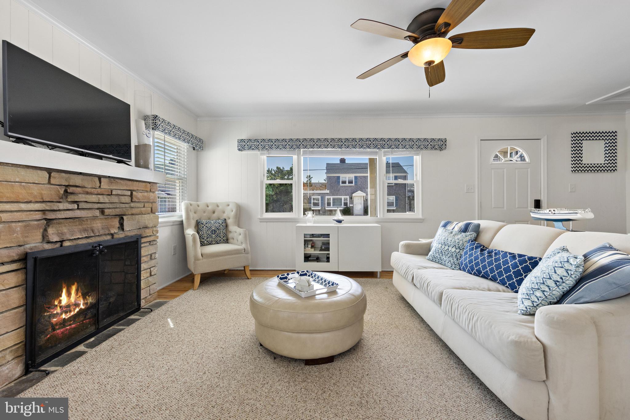 15 E COLORADO AVENUE