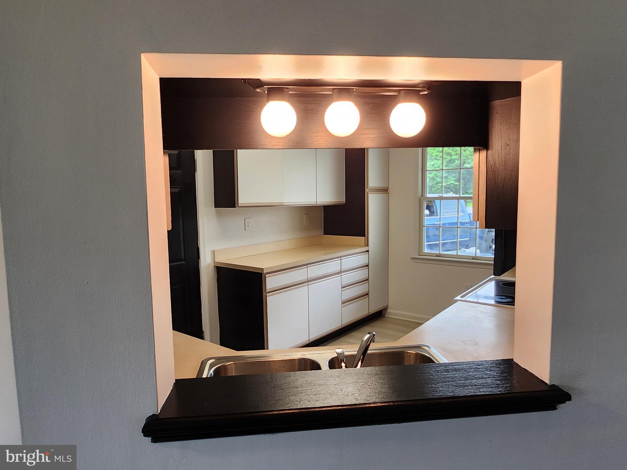 SPRING MILLS COMMONS - Residential