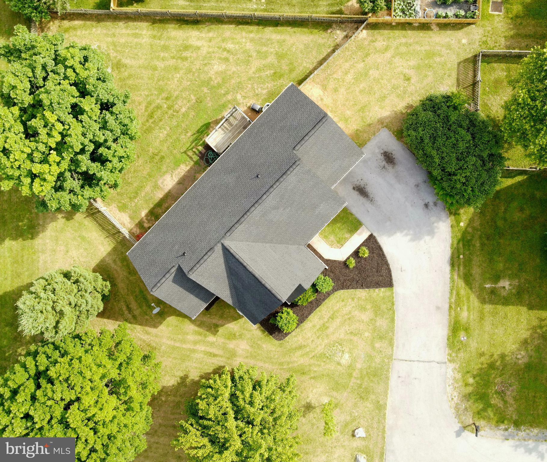 SPRING MILLS COMMONS - Residential