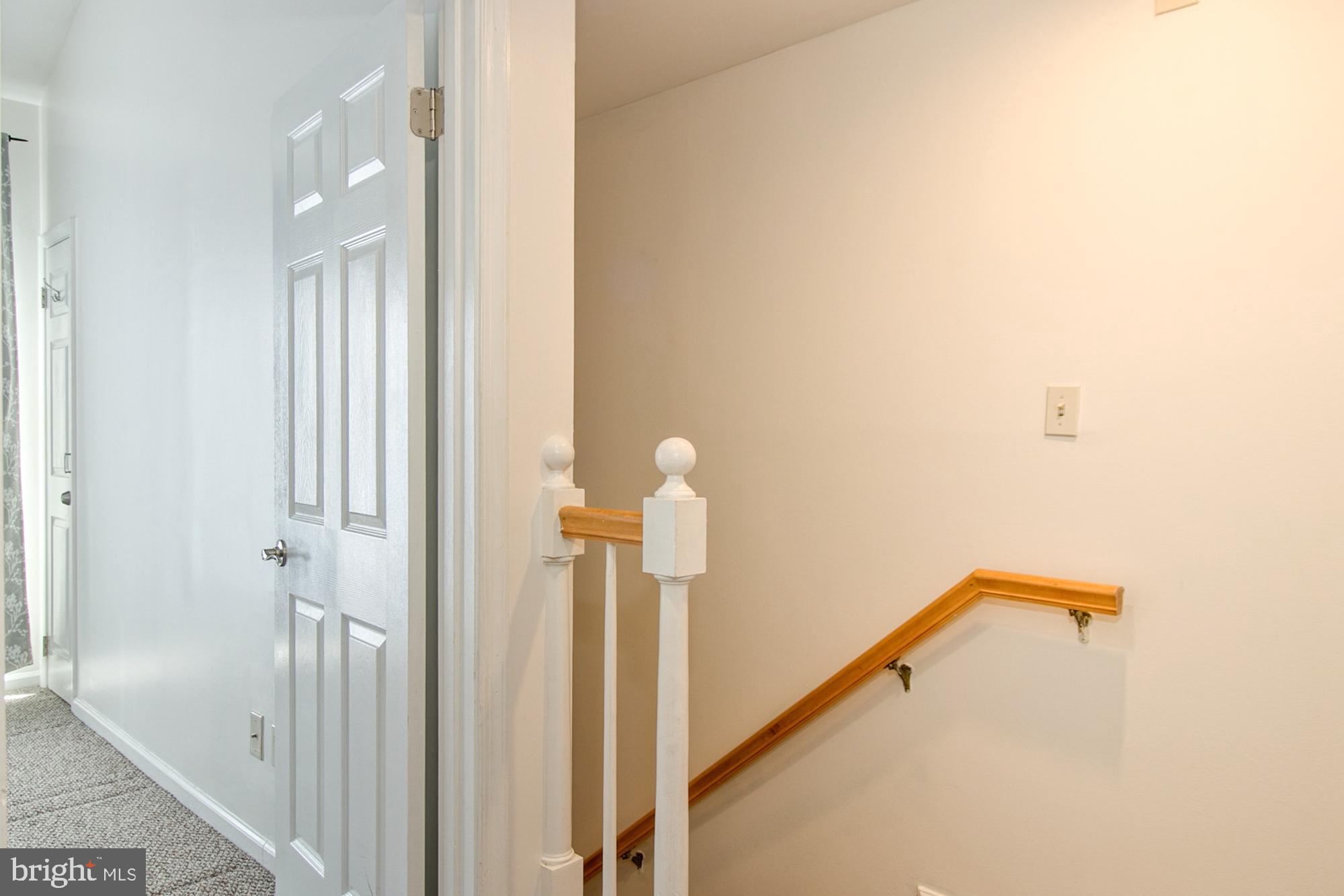 HENDERSON'S WHARF - Residential