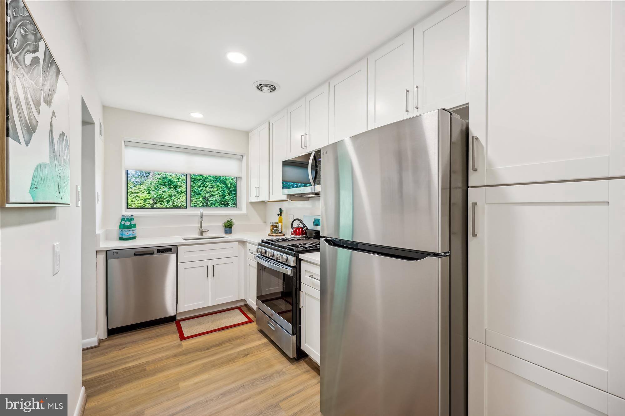 PARKSIDE CONDOMINIUMS - Residential