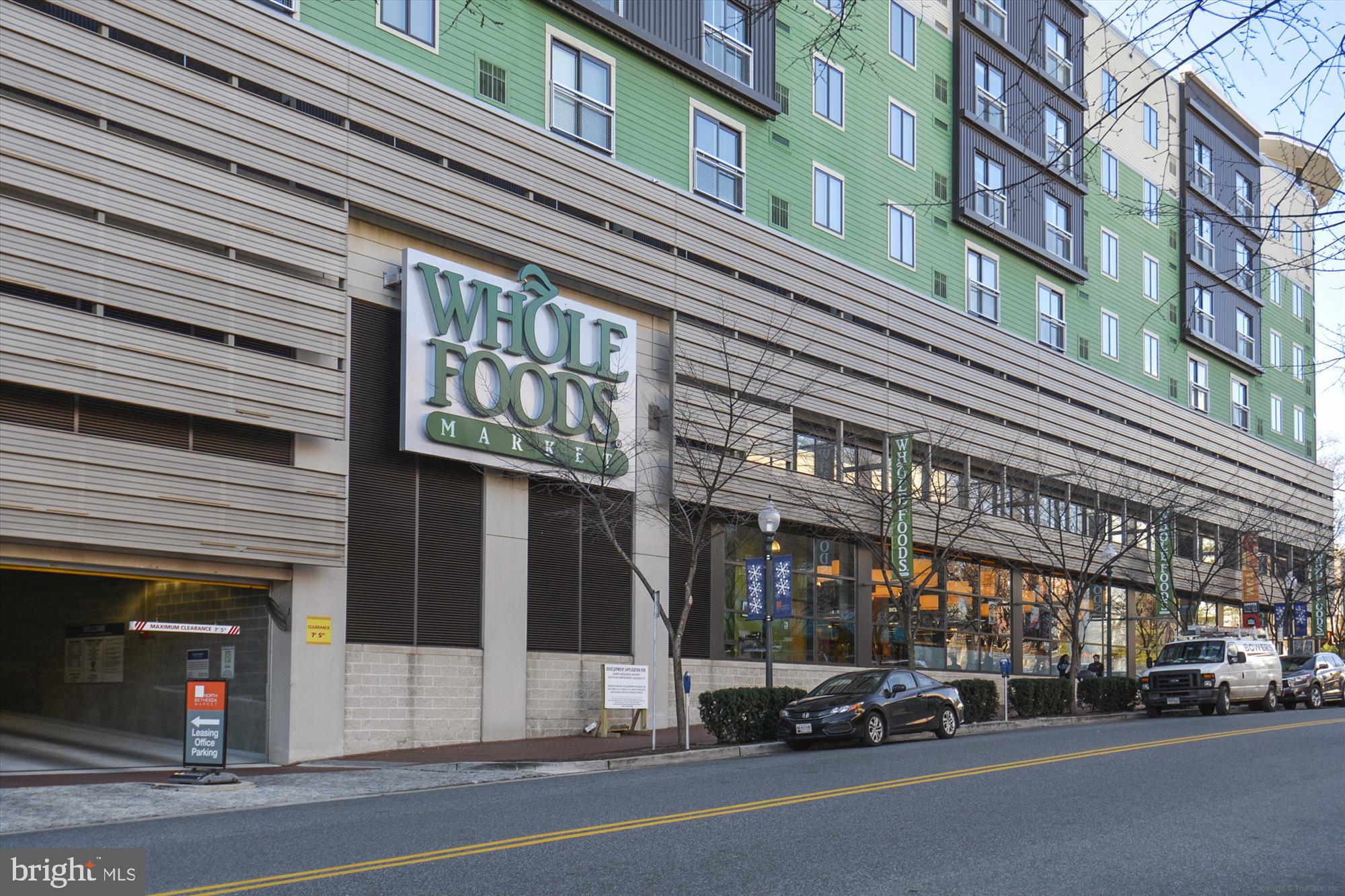 PARKSIDE CONDOMINIUMS - Residential