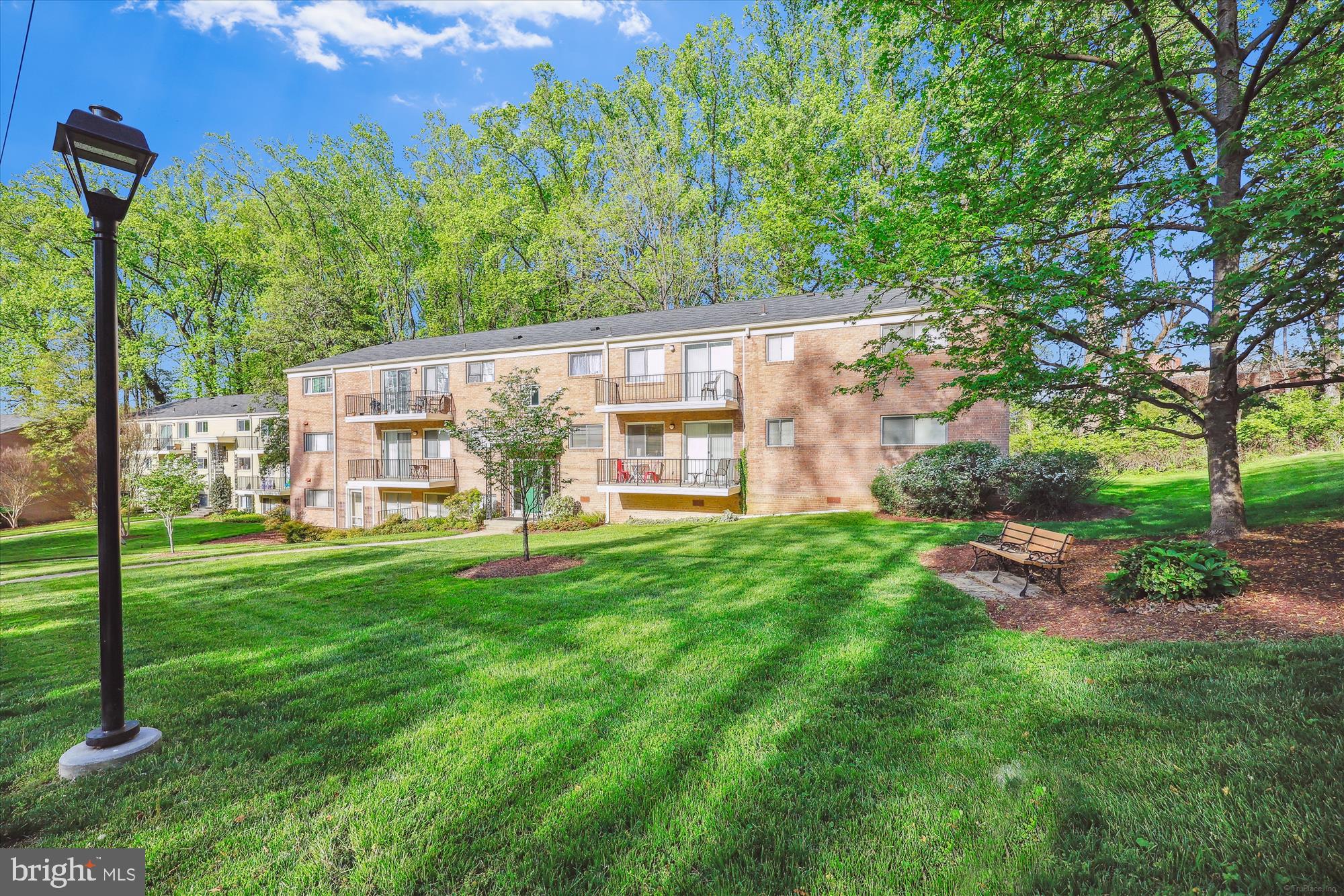 PARKSIDE CONDOMINIUMS - Residential