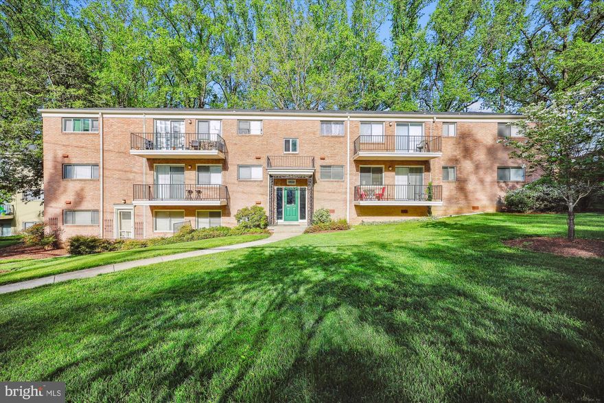 This is the one!  Amazing Location !  Complete new renovation.  freshly painted, newly installed thermal windows that shine, new recessed lighting *(with dimmers), and a new kitchen.  You'll feel right at home when you enter your new condo featuring a fabulous open kitchen with new 42" white cabinetry, quartz countertops, and stainless steel appliances as well as an inviting dining area and a spacious living room for relaxing. Fit any size bed in the spacious primary bedroom with huge closets and enjoy the updated bright and neutral bathroom with a shower/tub, new vanity, and ceramic tile.  New Vinyl flooring throughout!   Low condo fee includes ALL UTILITIES, and easy free parking in front of the building as well as a separate parking lot right next to building. 
This unit is located on the ground floor on a quiet street backing to mature trees with a lot of green space. The Parkside Condominium community offers outdoor pools, tennis courts, picnic area with grills, playground, ball field and more.  and party rooms. Rock Creek and walking trails run alongside. Includes all utilities except cable/wi-fi. Laundry and extra storage on the basement level of this building. Walking distance to Grosvenor Metro and Strathmore Music Center.  Convenient to Walter Reed, NIH, 495 Beltway and I270. One of Bethesda most affordable neighborhoods