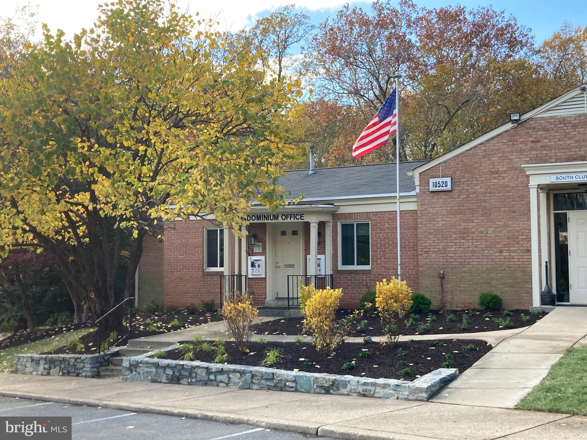 PARKSIDE CONDOMINIUMS - Residential