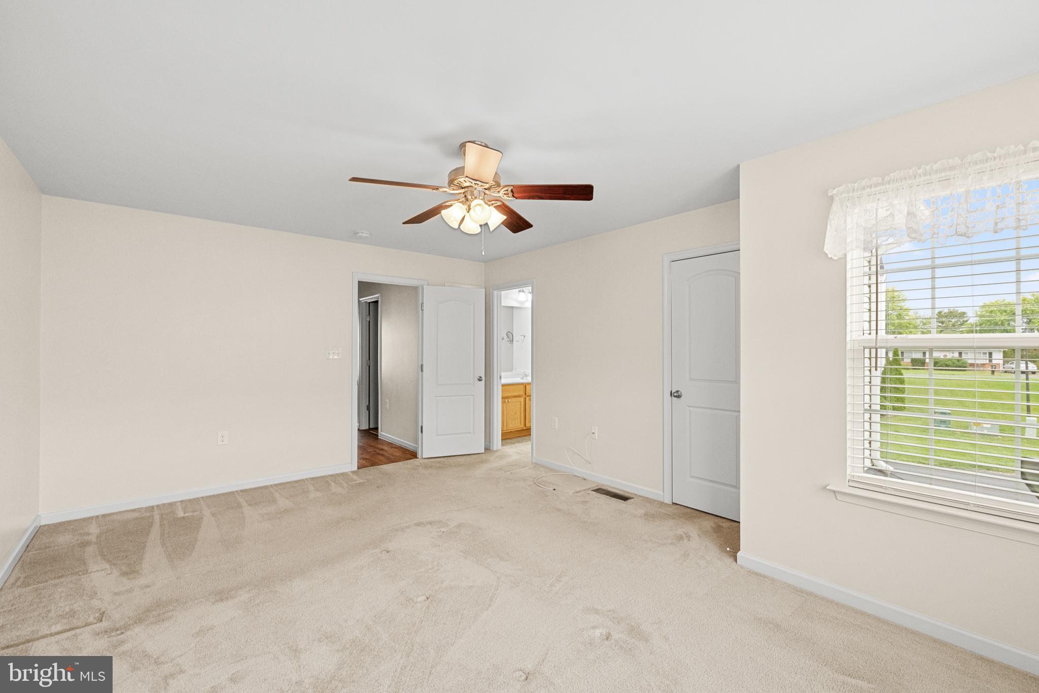 MANOR PARK - Residential