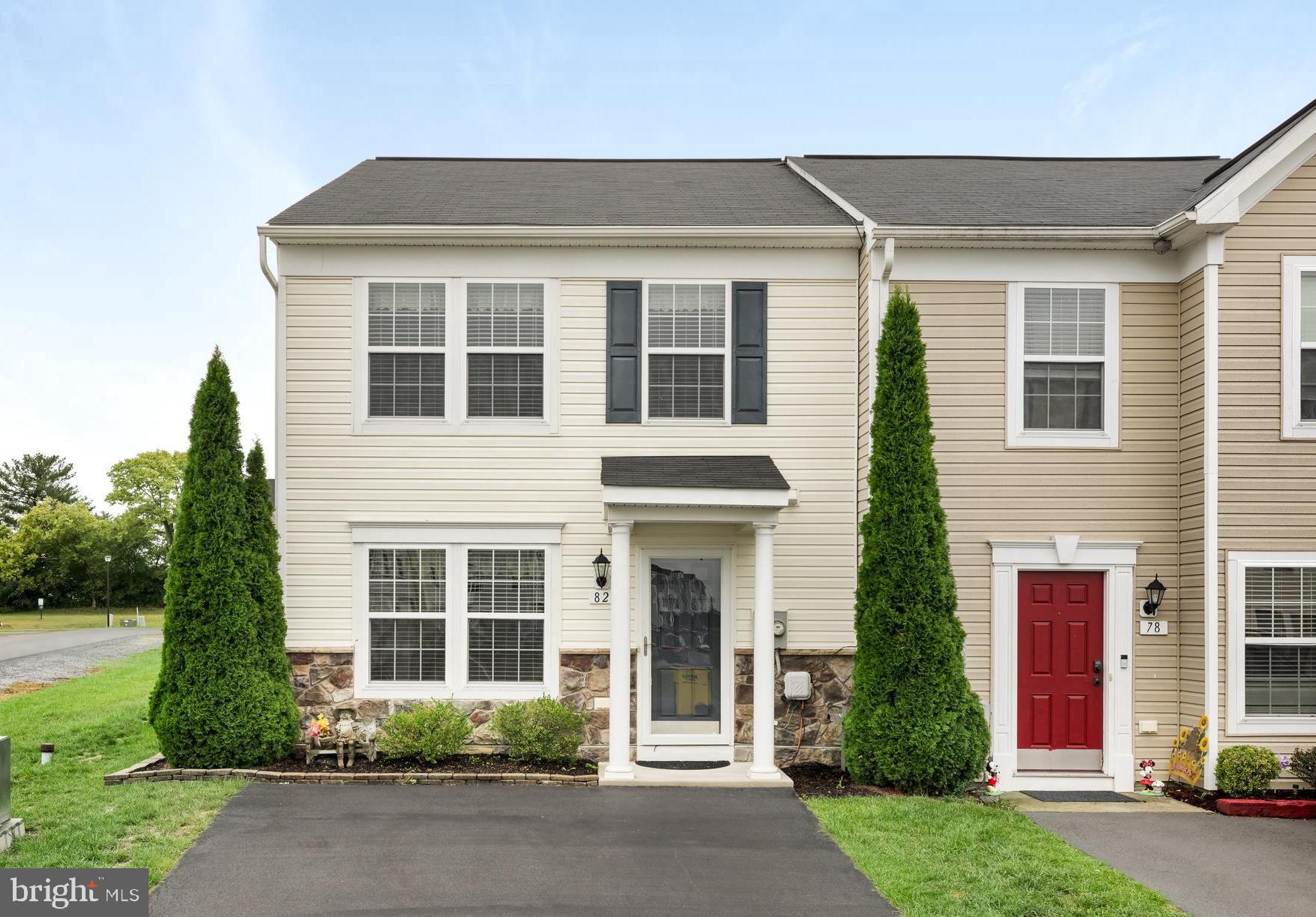 MANOR PARK - Residential