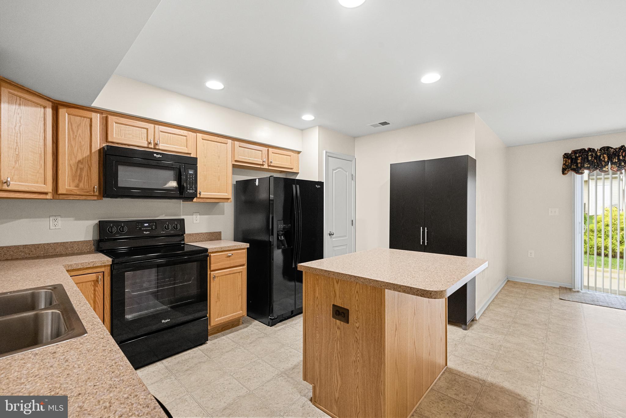 MANOR PARK - Residential