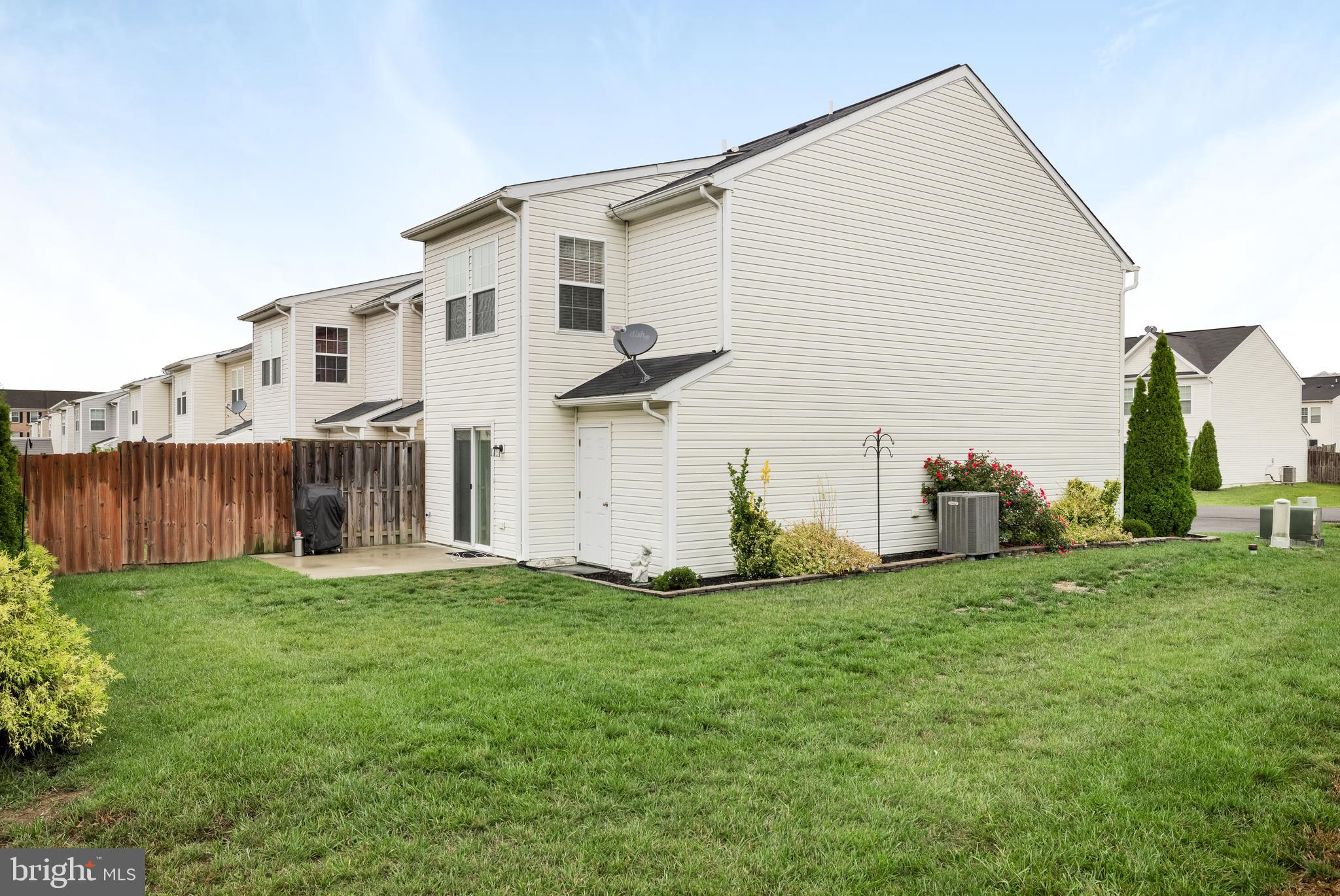 MANOR PARK - Residential