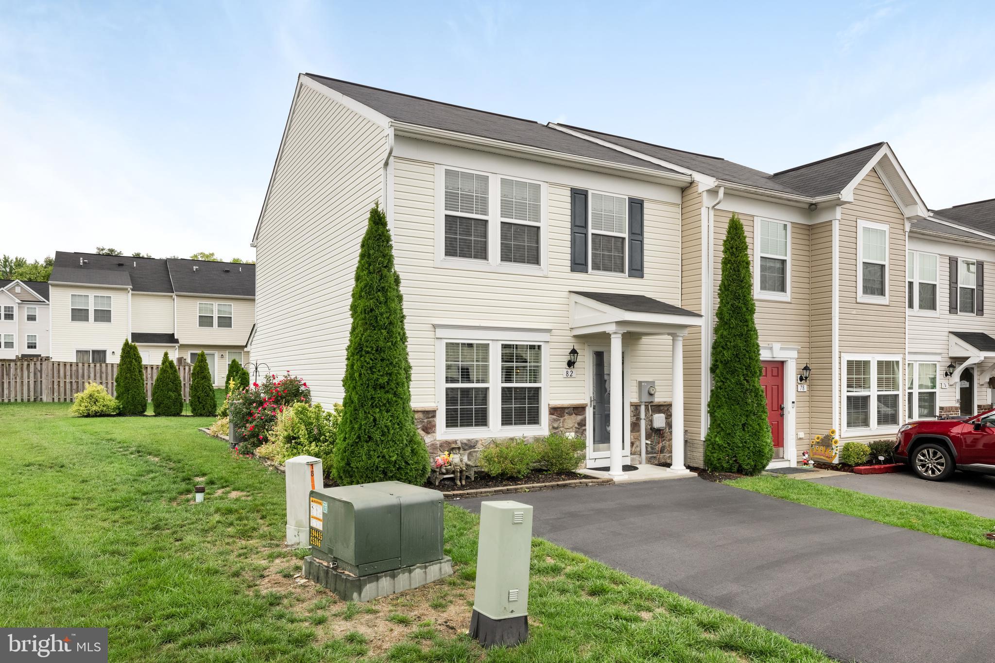 MANOR PARK - Residential