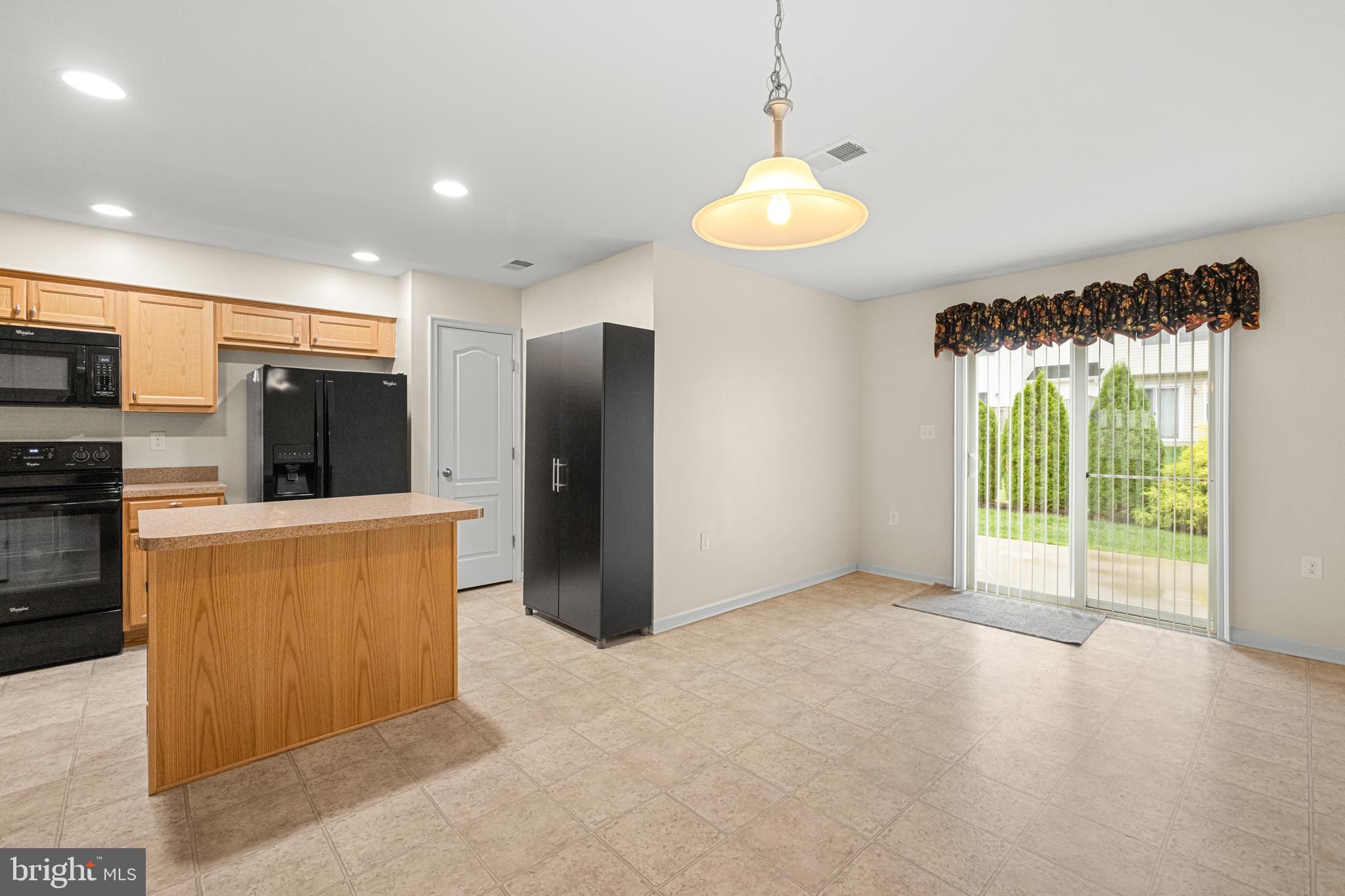 MANOR PARK - Residential