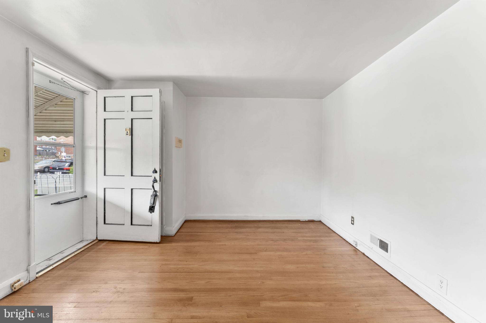 BELAIR-EDISON - Residential