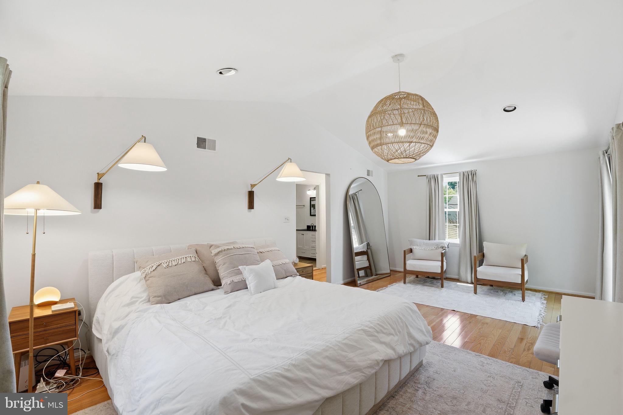 WESTLEIGH - Residential