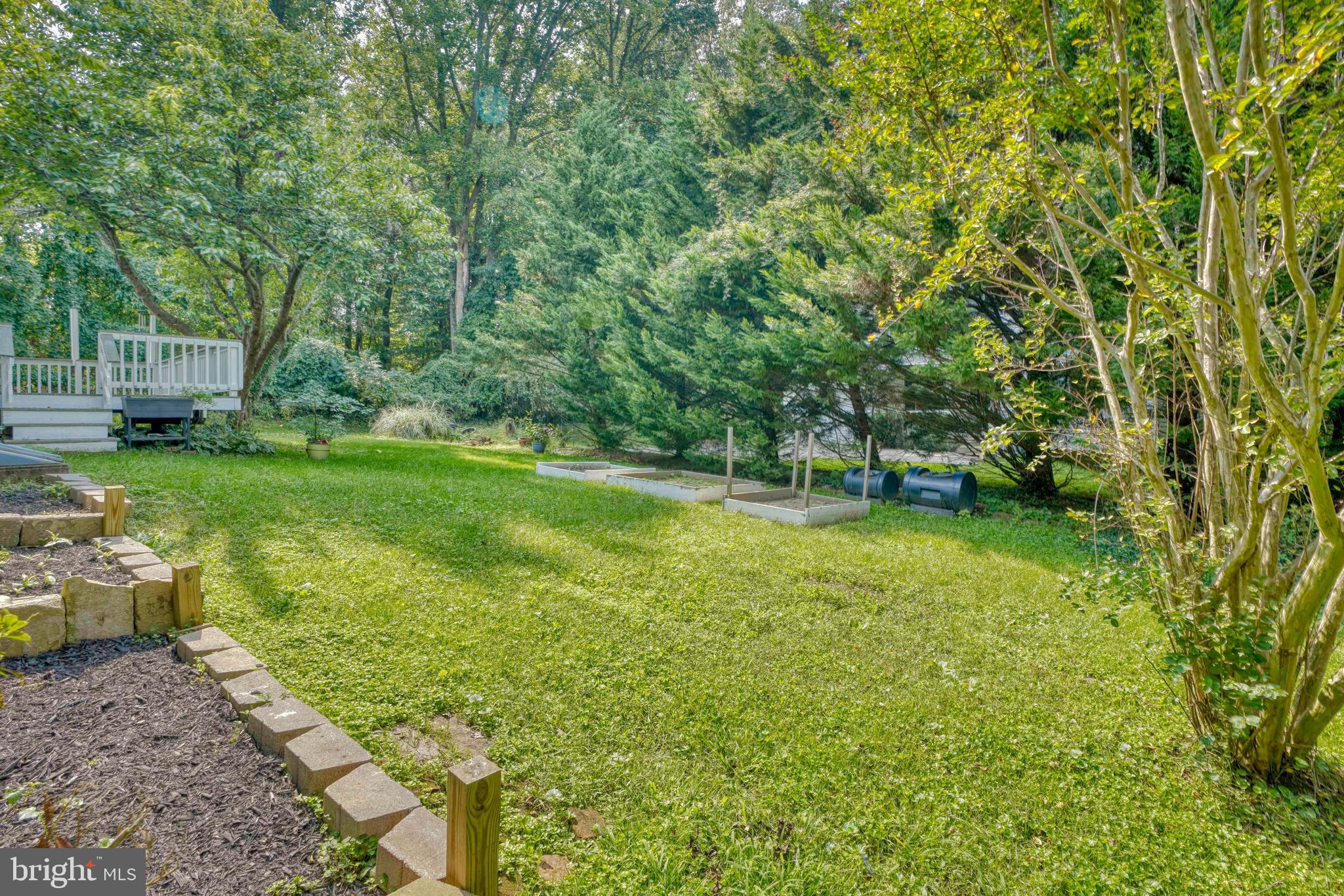 MEADOW WOODS - Residential