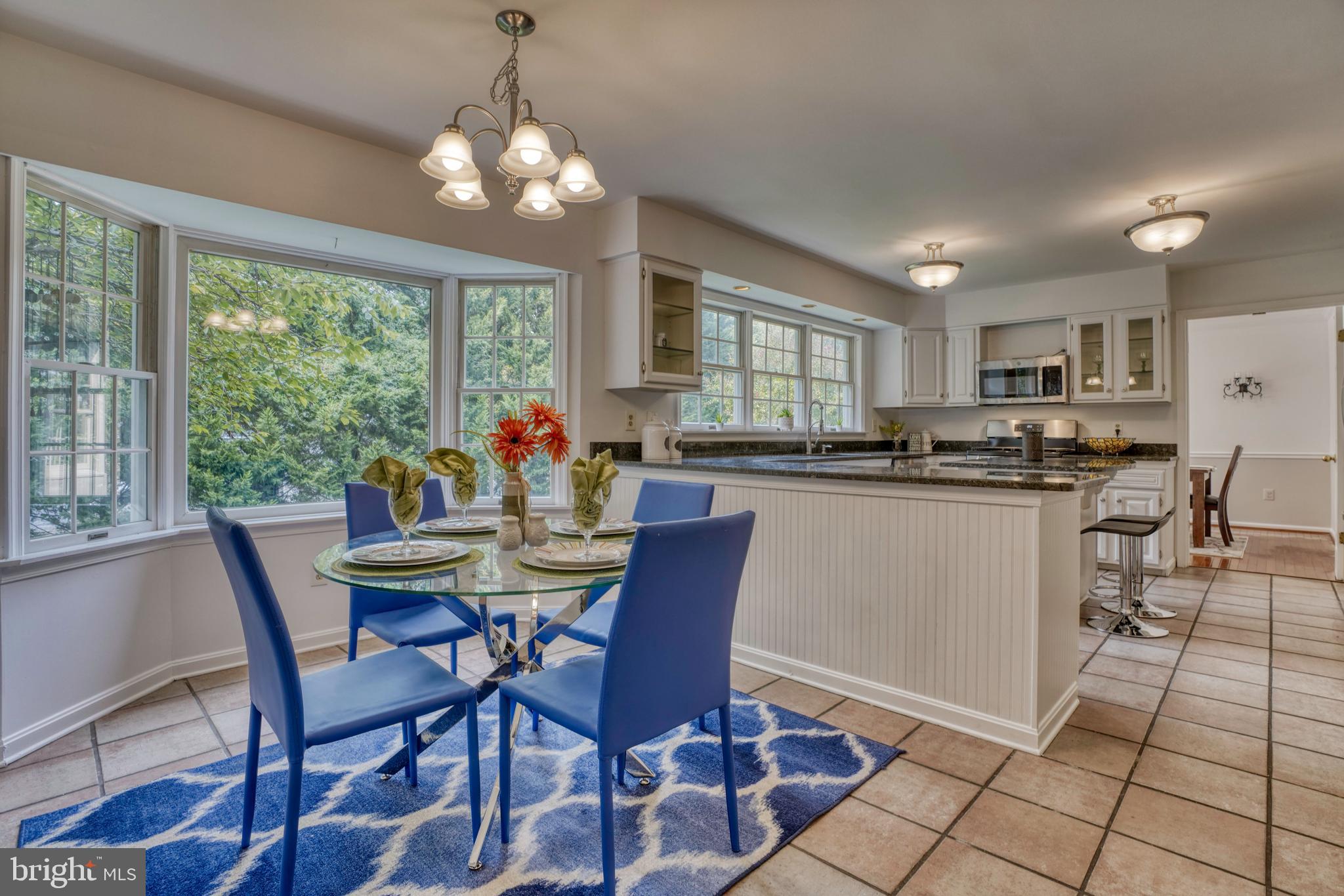 MEADOW WOODS - Residential