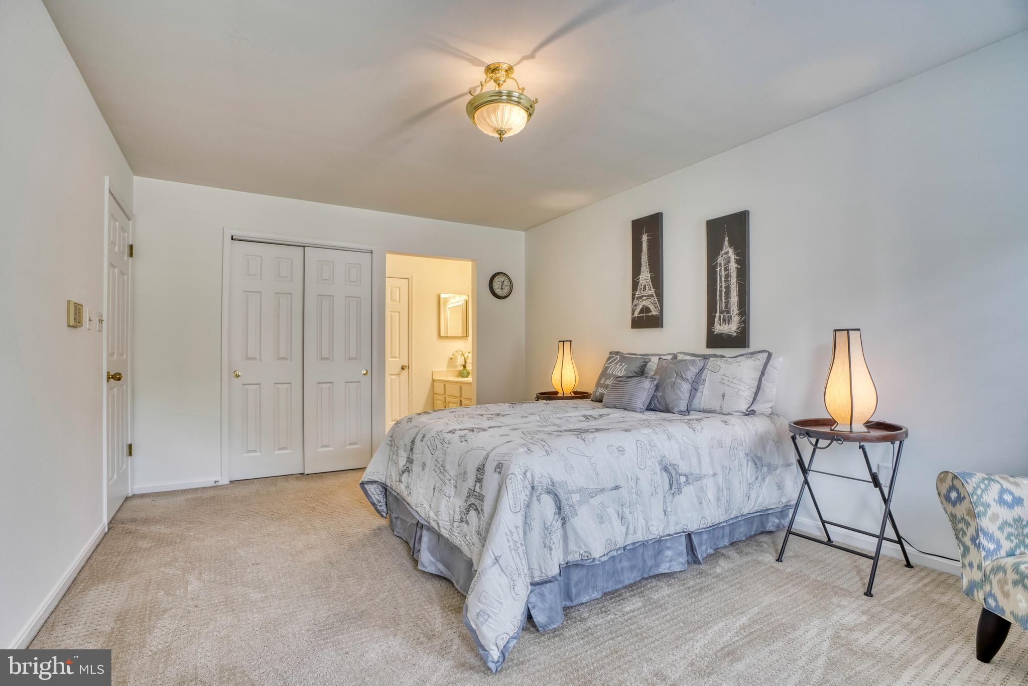 MEADOW WOODS - Residential