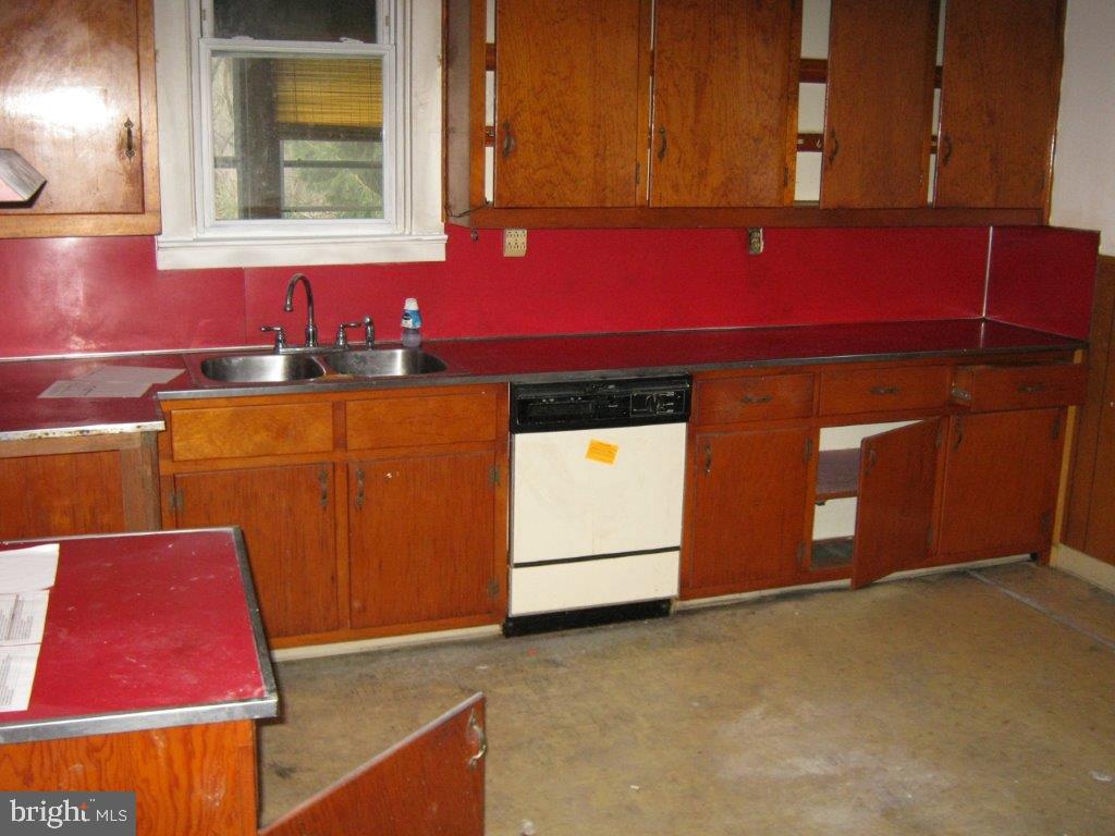 BARNESVILLE - Residential