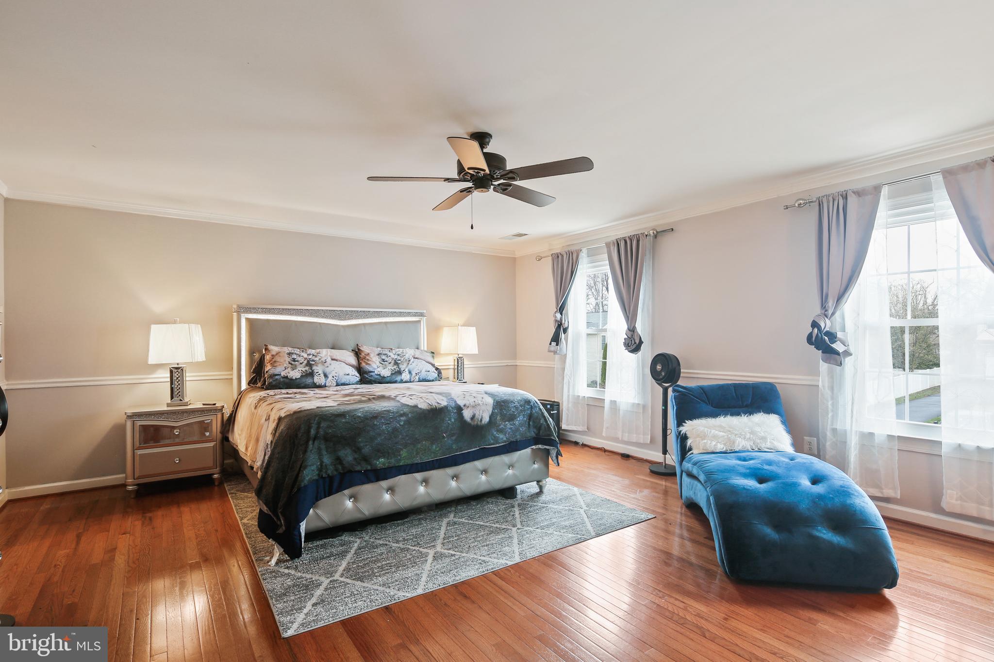 COLONIAL PARK - Residential