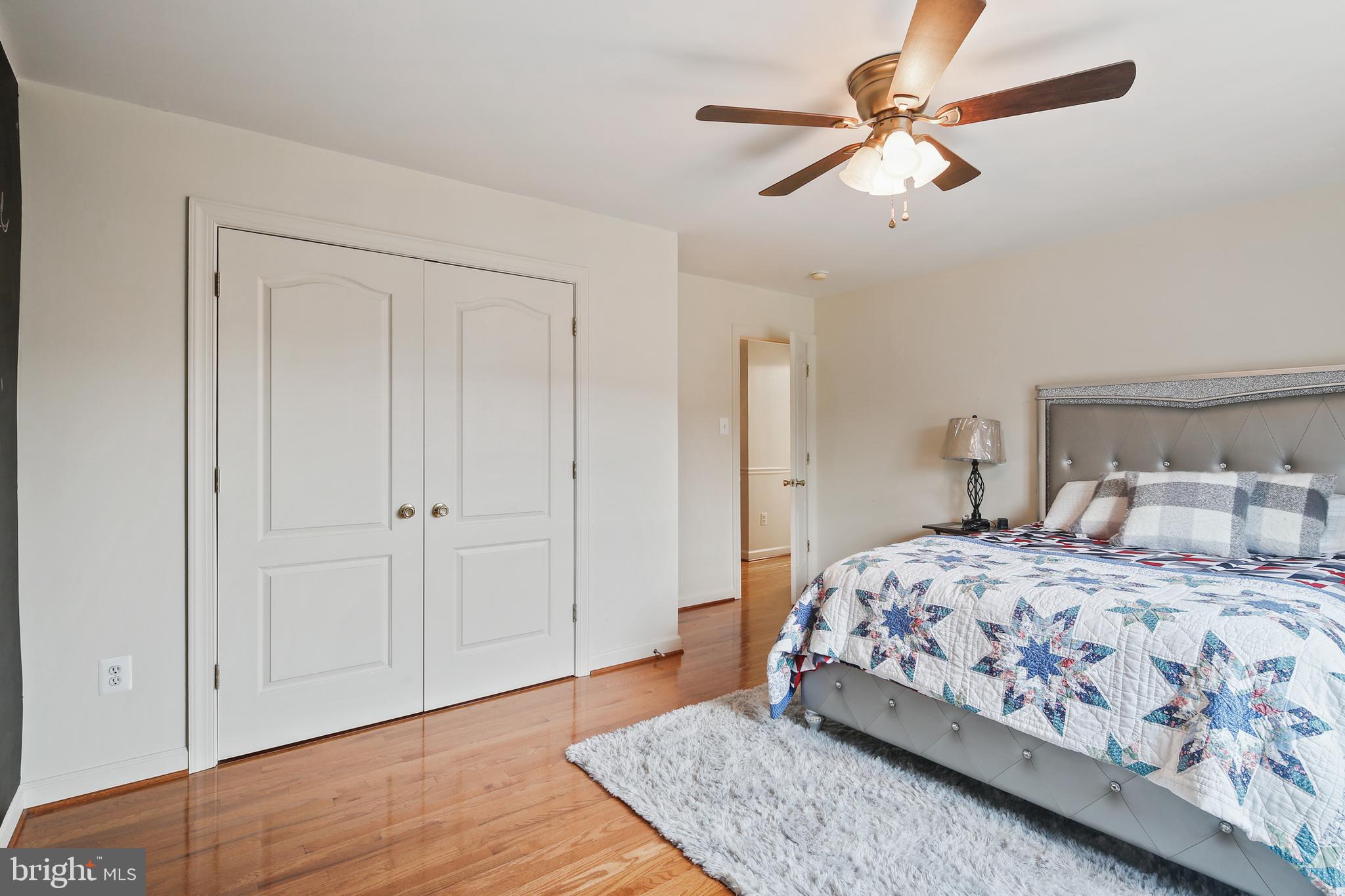 COLONIAL PARK - Residential