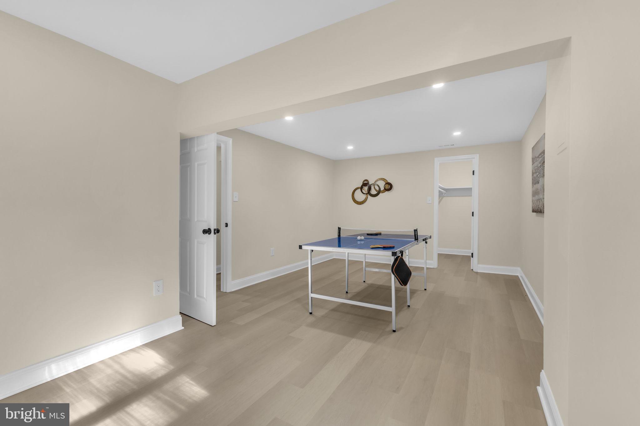 SPRINGFIELD FOREST - Residential