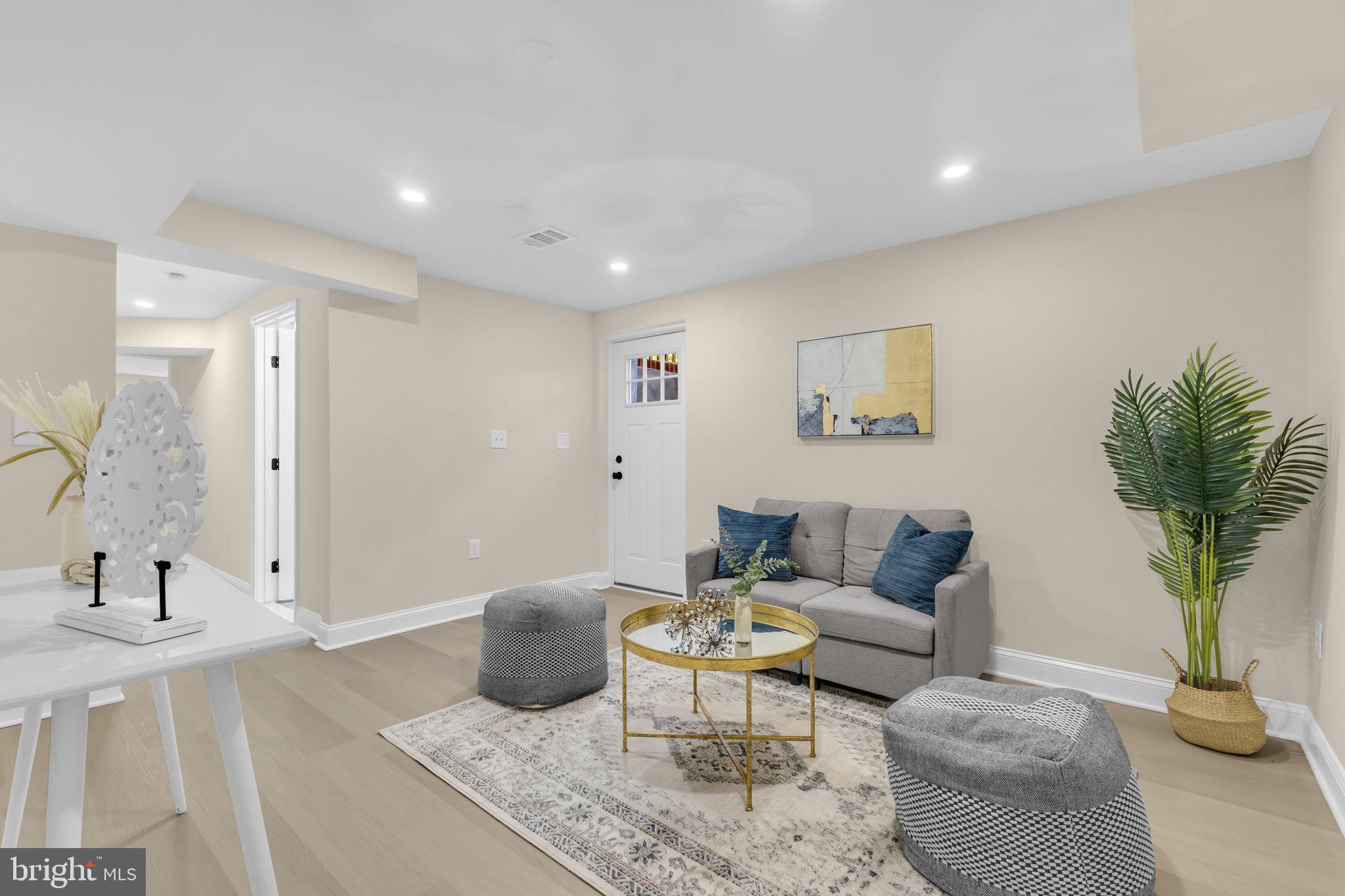 SPRINGFIELD FOREST - Residential