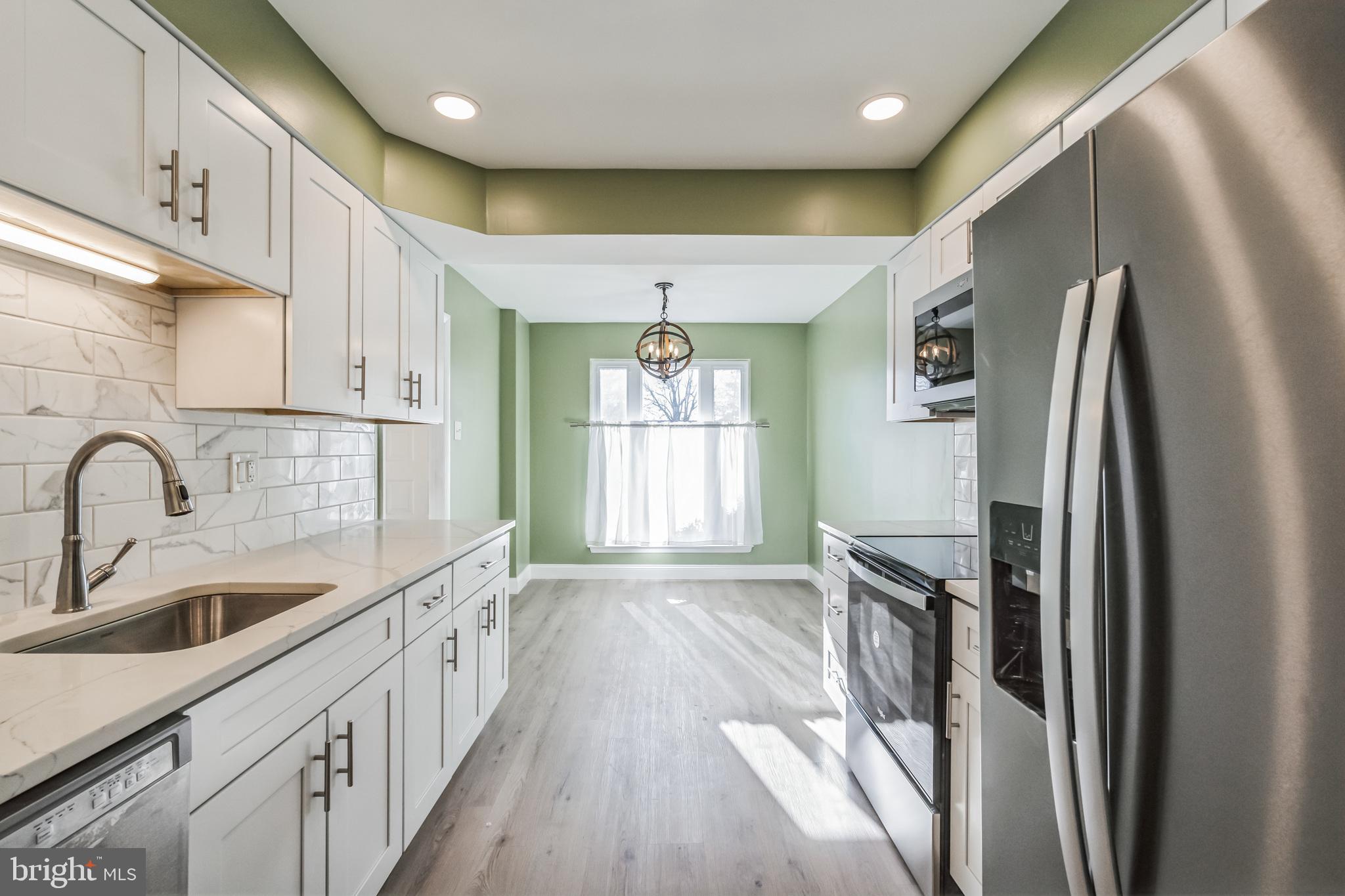 PUTNAM VIL - Residential