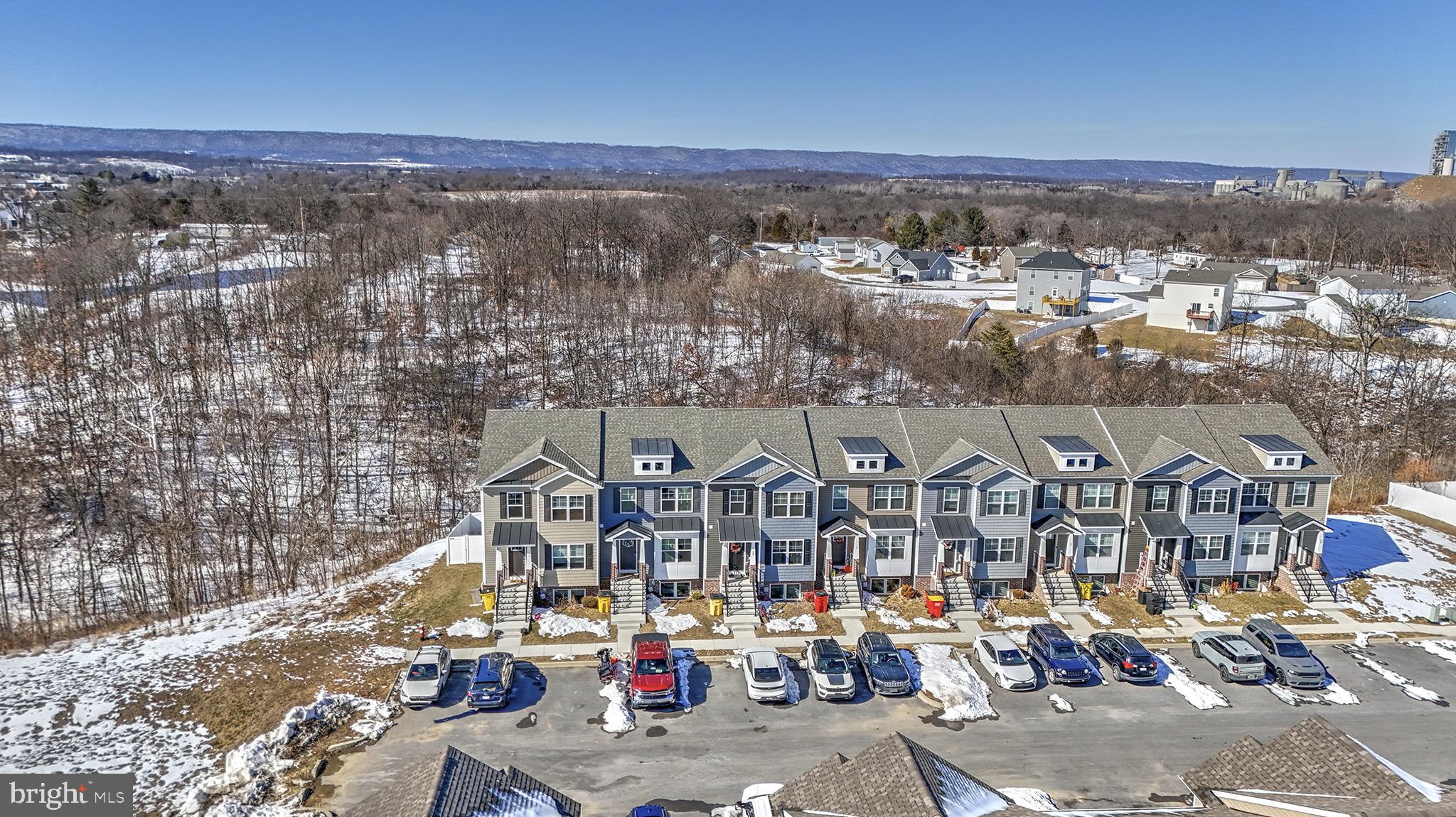 HERITAGE HILLS - Residential