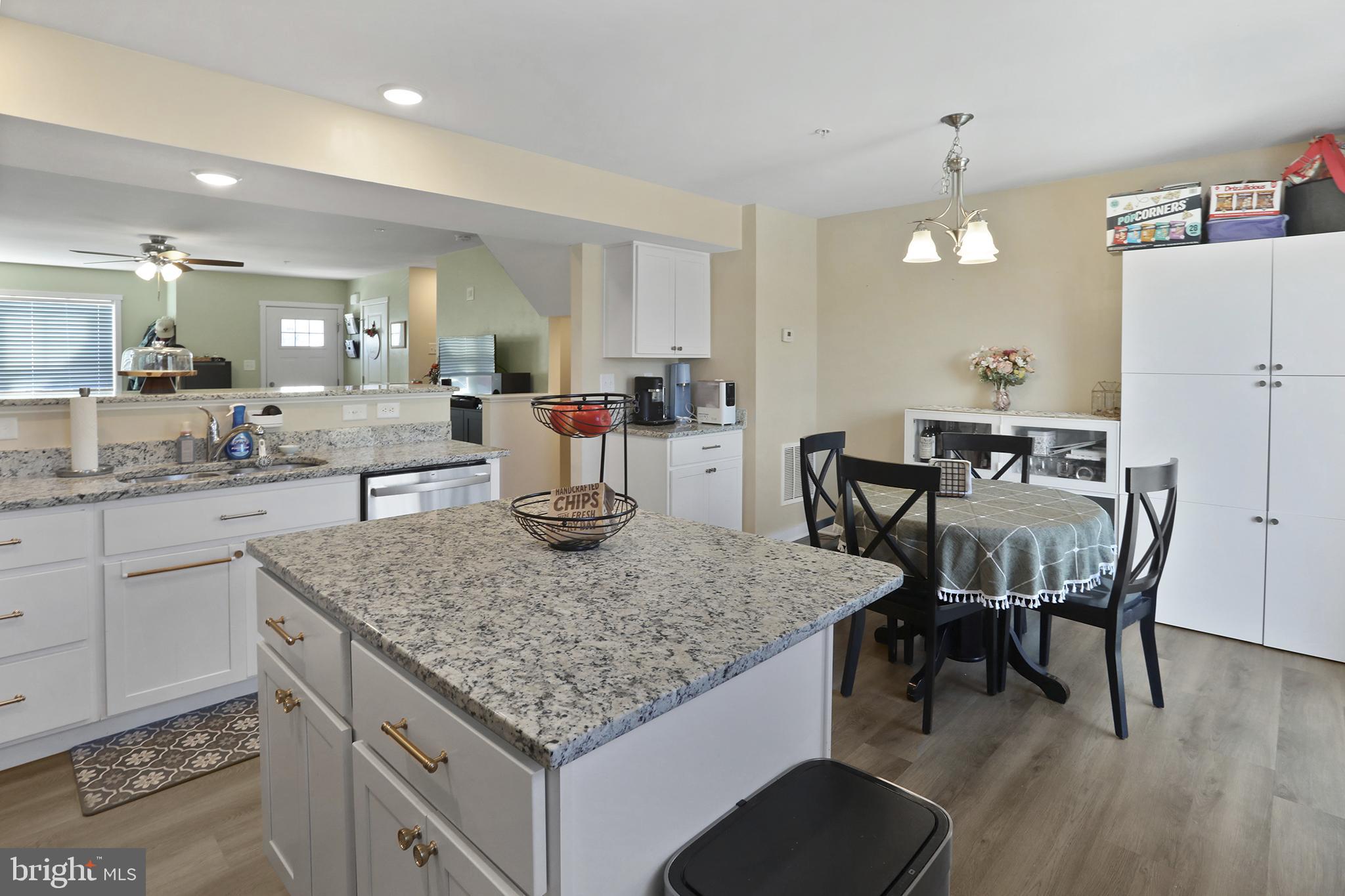 HERITAGE HILLS - Residential