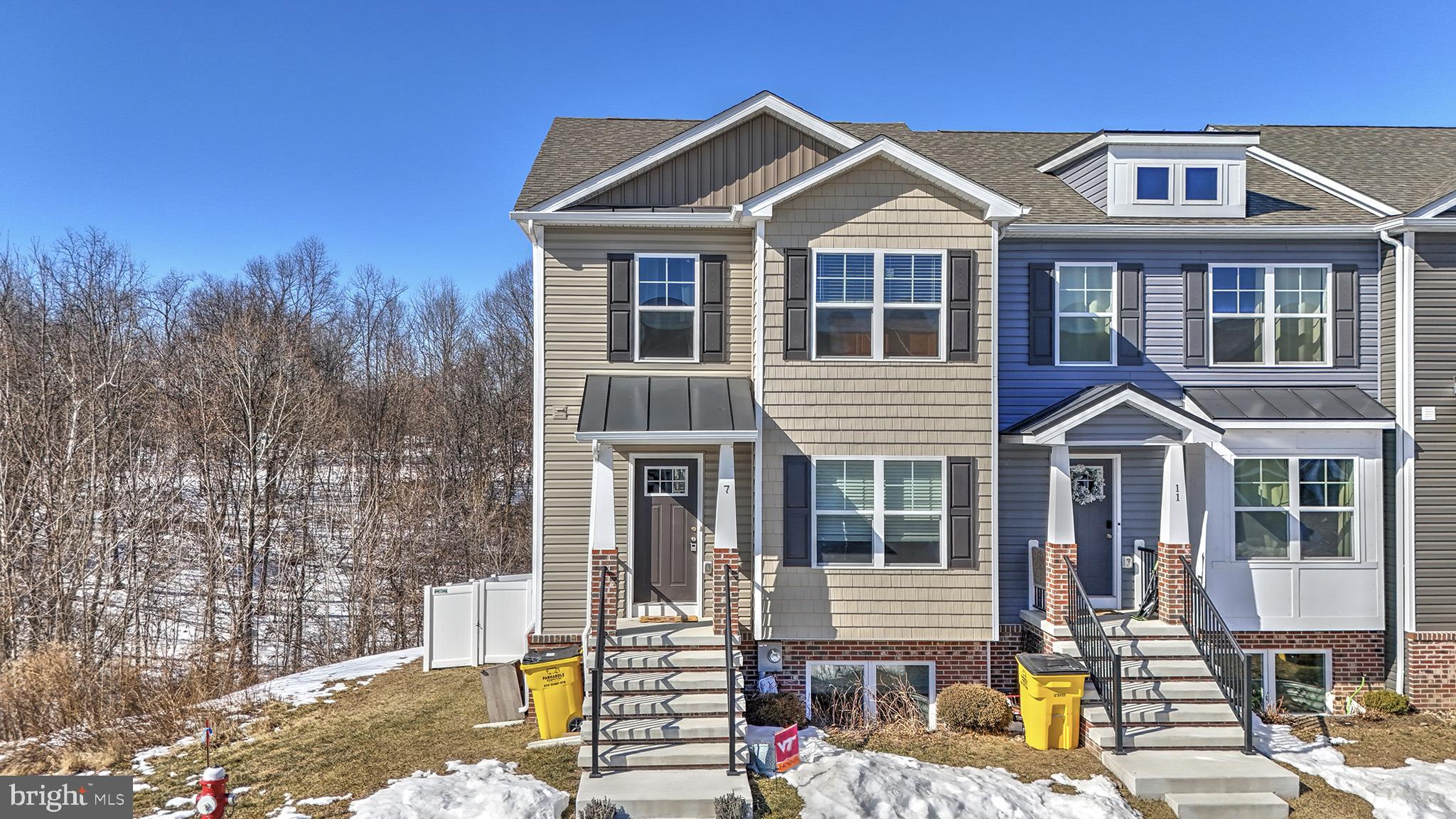 HERITAGE HILLS - Residential