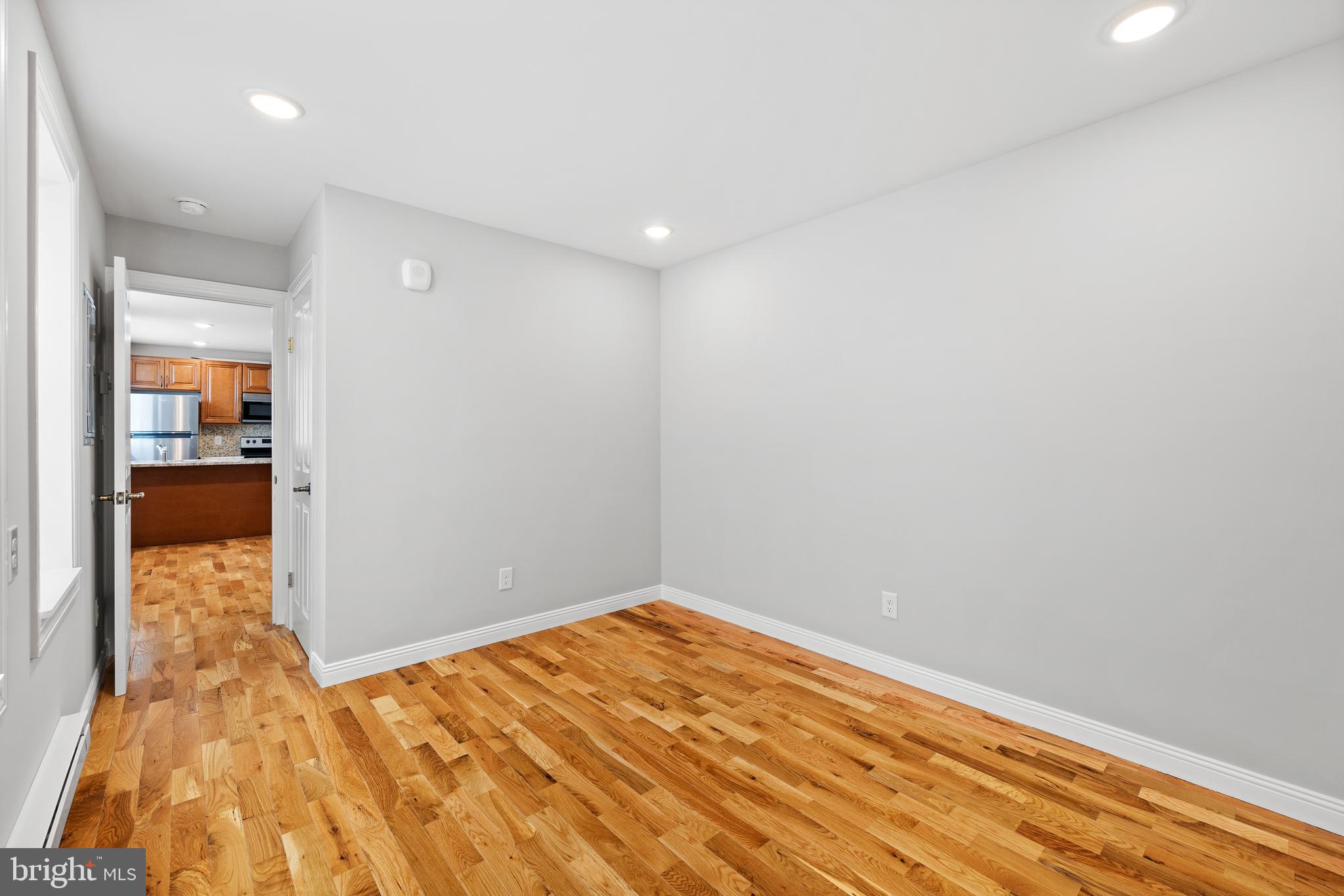 TACONY - Residential Income