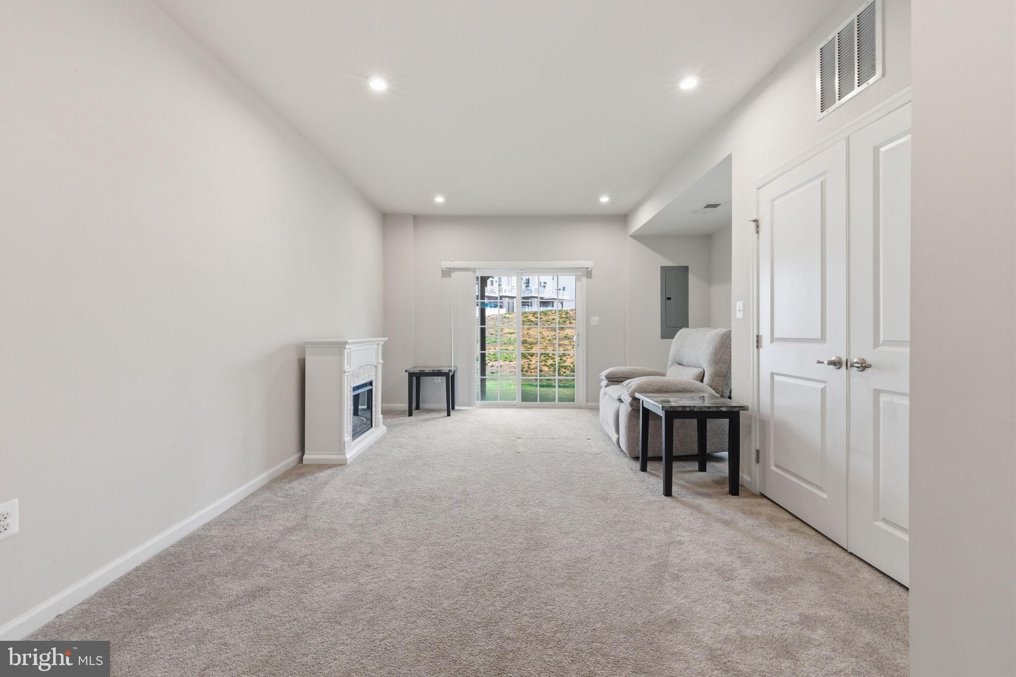 RAPPAHANNOCK LANDING - Residential