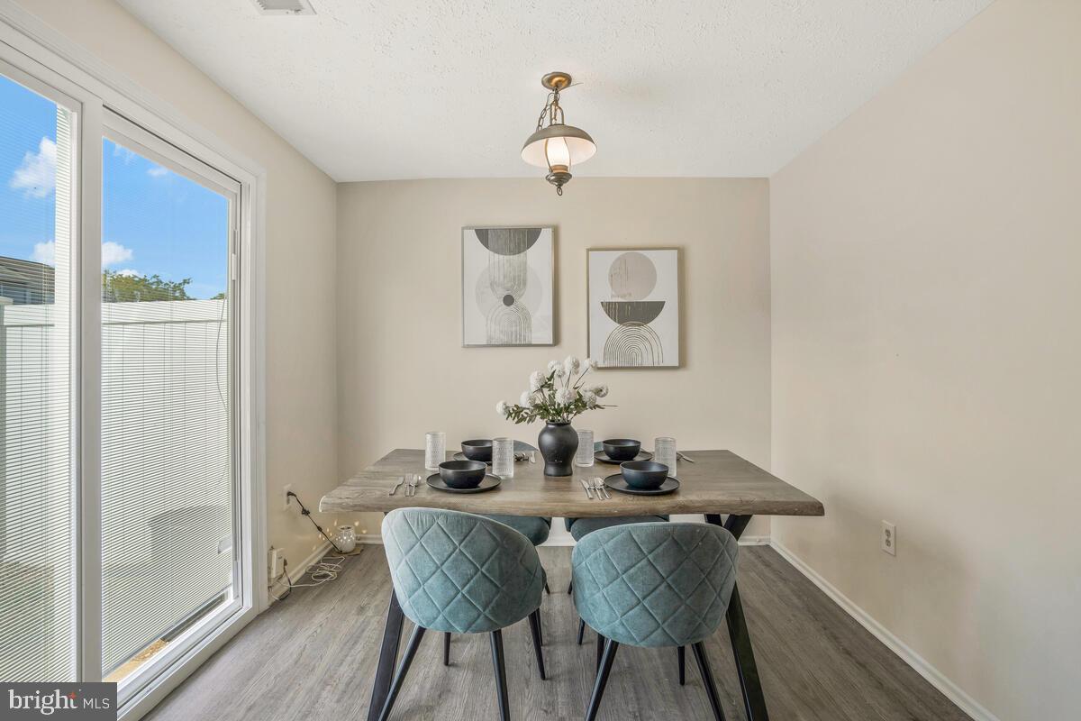 CLINTON PLAZA TOWNHOUSES - Residential