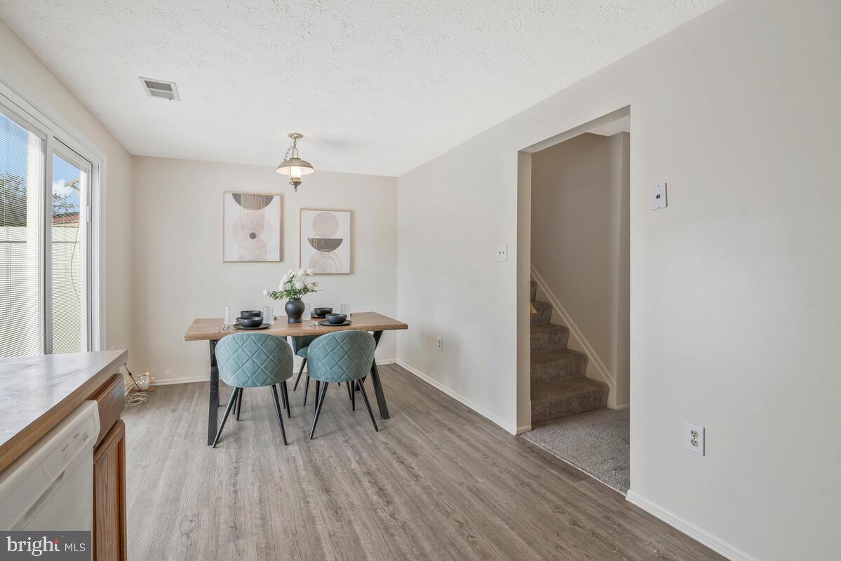 CLINTON PLAZA TOWNHOUSES - Residential