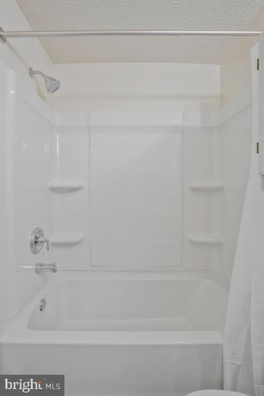 CLINTON PLAZA TOWNHOUSES - Residential