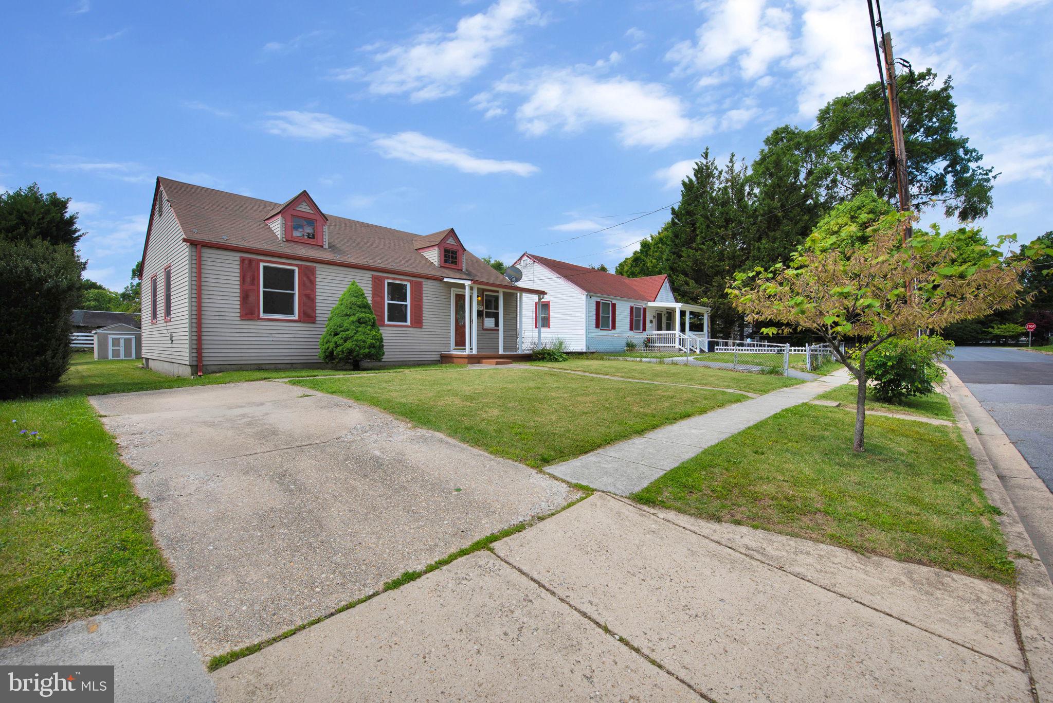 RIVERDALE PARK - Residential