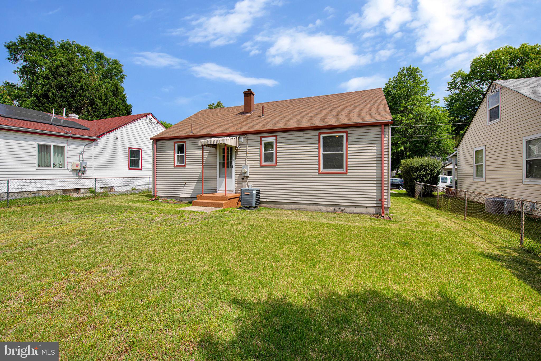 RIVERDALE PARK - Residential