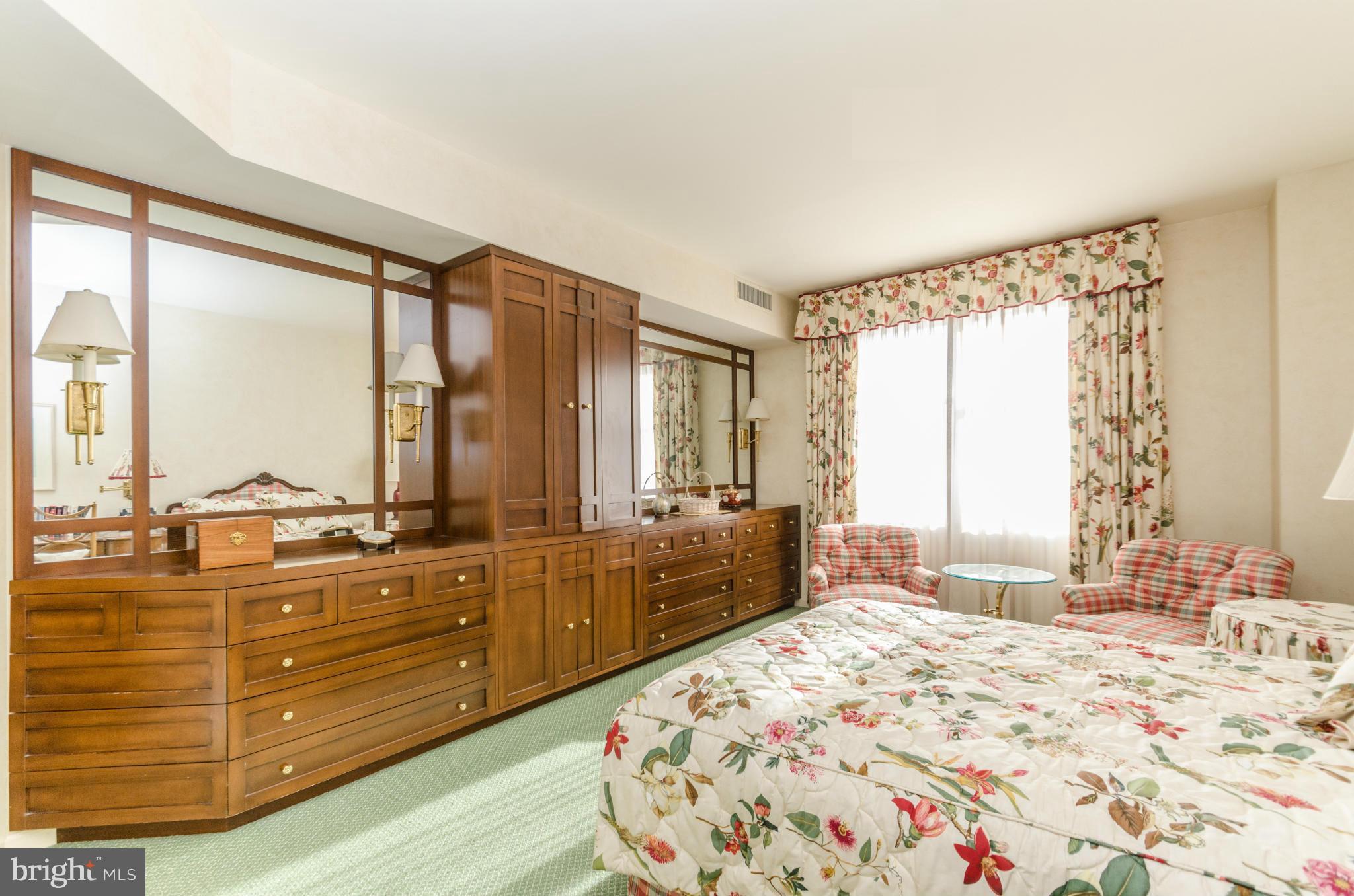 TUSCANY CANTERBURY - Residential