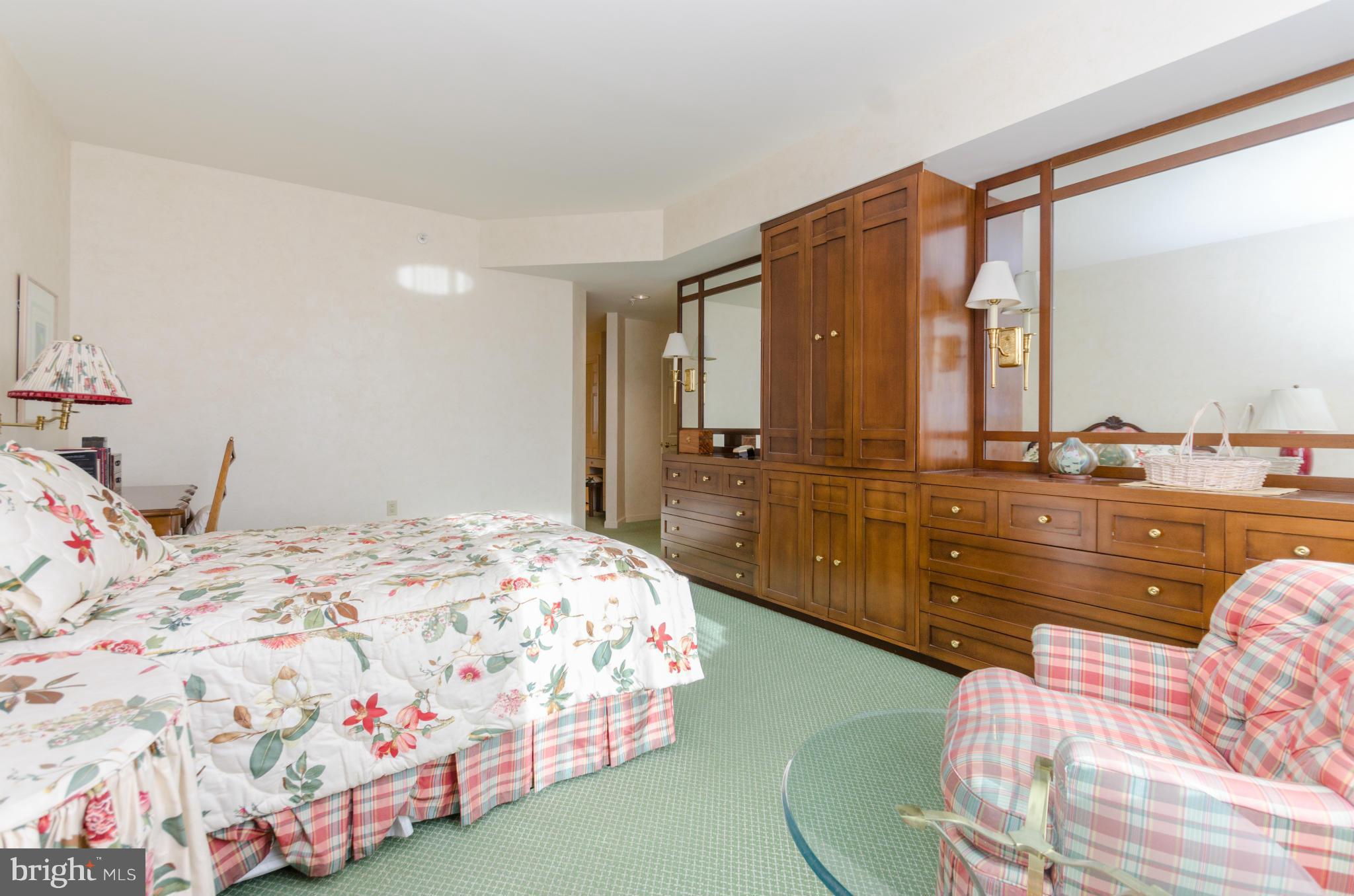 TUSCANY CANTERBURY - Residential