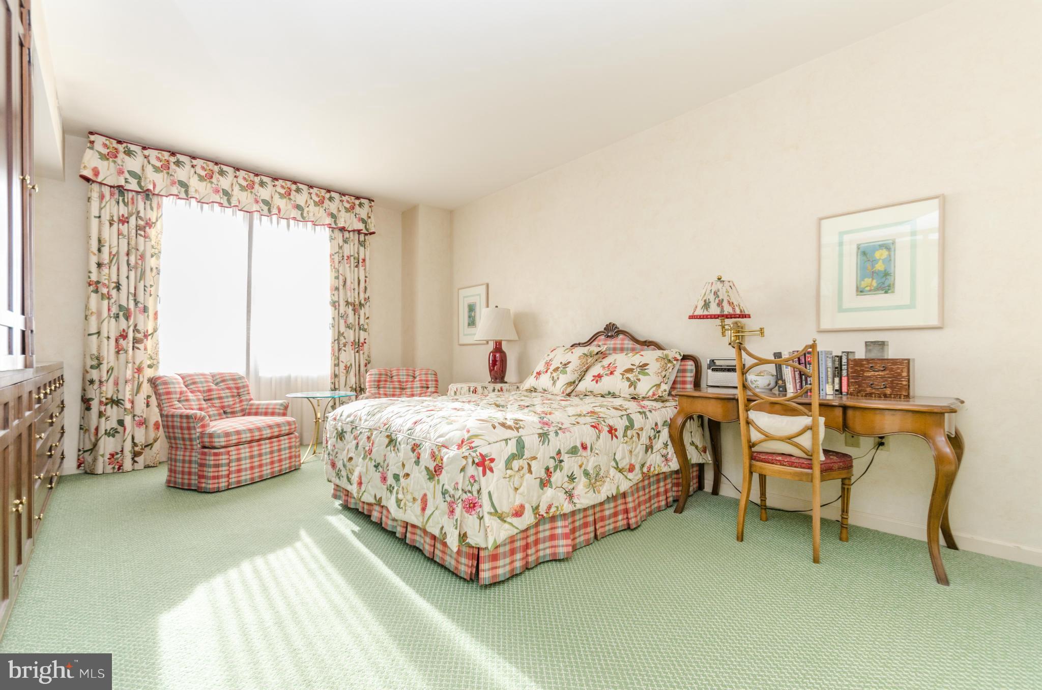 TUSCANY CANTERBURY - Residential