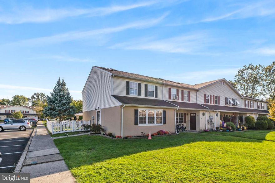 A spacious 3 bed room, 2 1/2 bath end unit townhouse in Quaker Green! This home offers a bright and open floor plan that creates a warm and inviting atmosphere. The family room is a huge space to relax in.  Continue down the hallway into a beautiful sun lit dinning area just off the kitchen.  There is a door leading to the back yard which is fenced in and offers a large pergola over a patio. Off to the side is a nice size storage shed. 
Continuing upstairs, you will find three nice size bed rooms with two full baths. The primary bed room has it's own walk-in closet and private bath. There's a low association fee that includes the common area maintenance, community pool, basket ball courts, trash and snow removal from the street. It is just minutes away to major highways, shopping and restaurants. A must see!