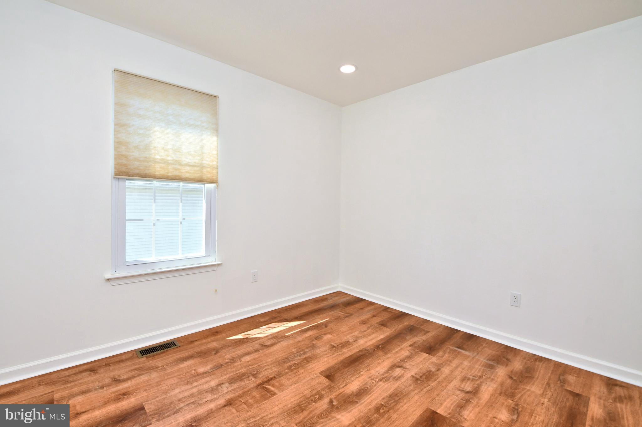 SALFORD GREENE - Residential