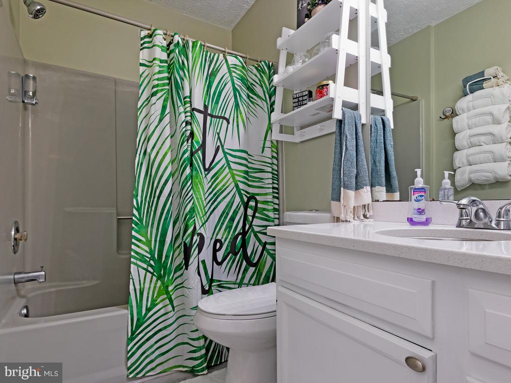 AQUIA HARBOUR - Residential