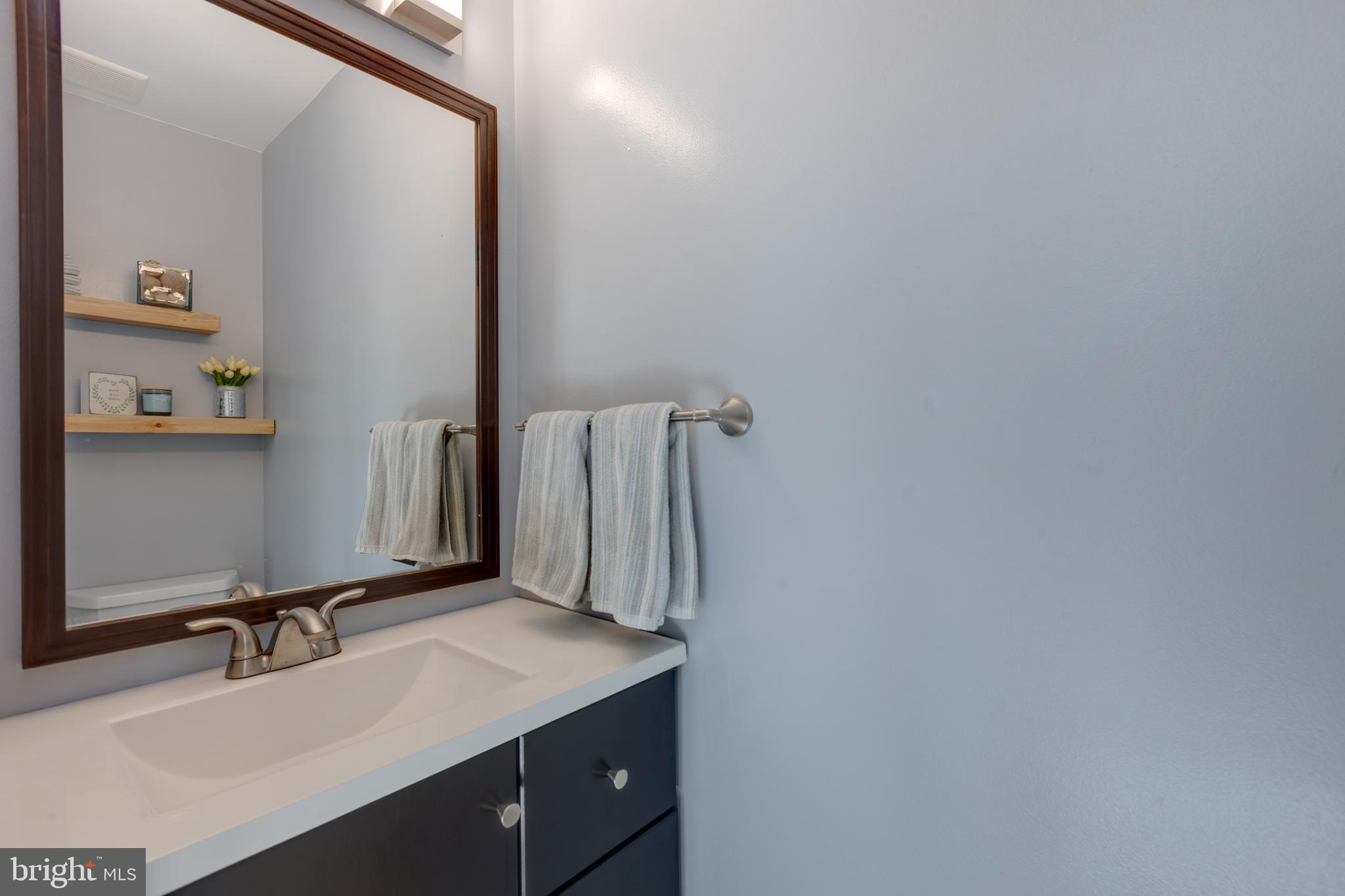 PINECREST - Residential