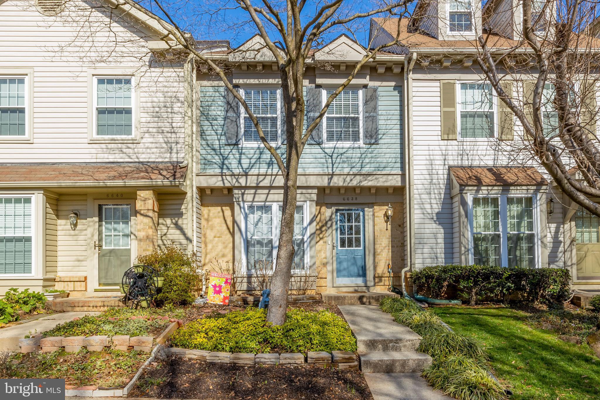 PINECREST - Residential