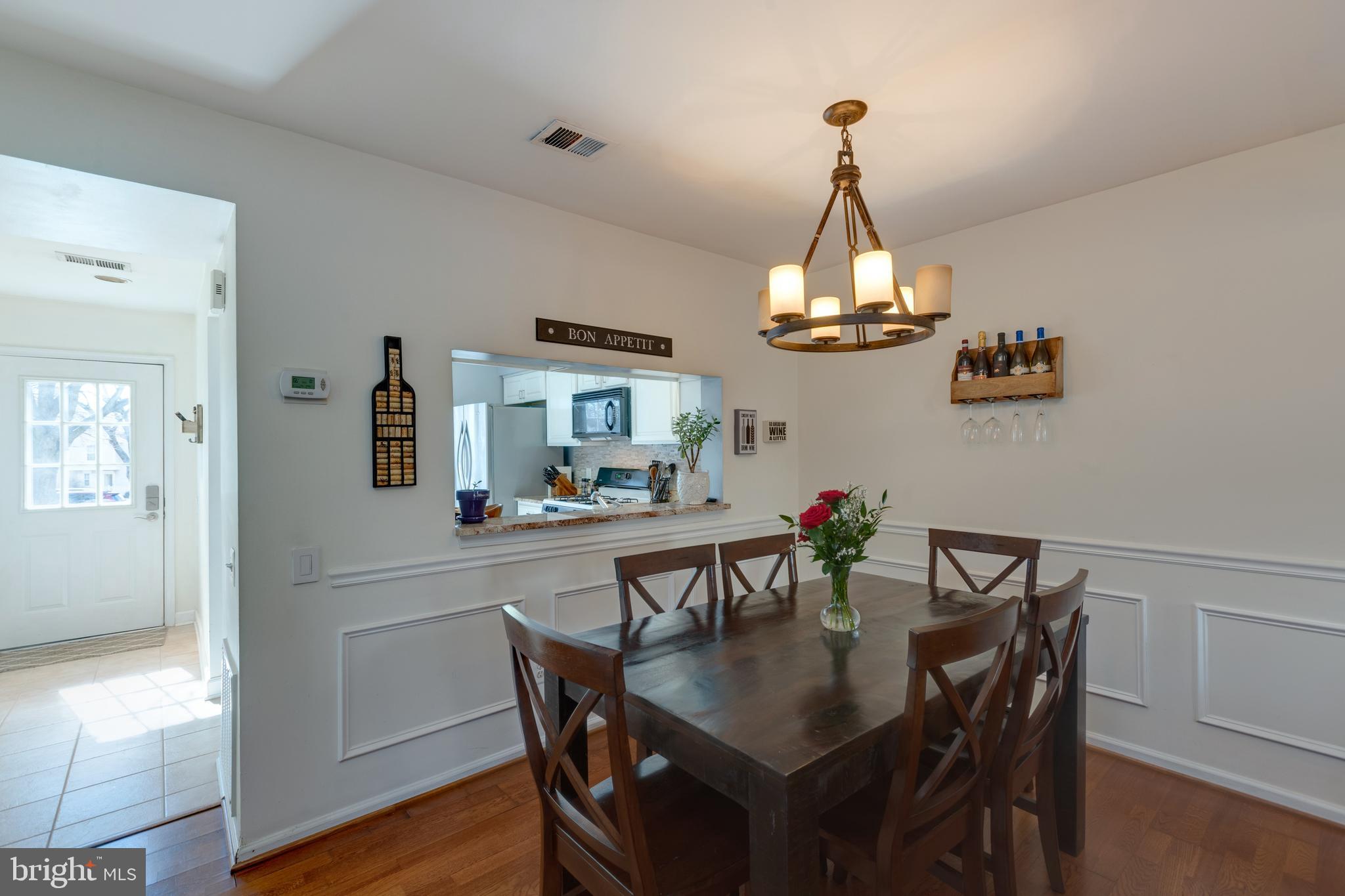 PINECREST - Residential