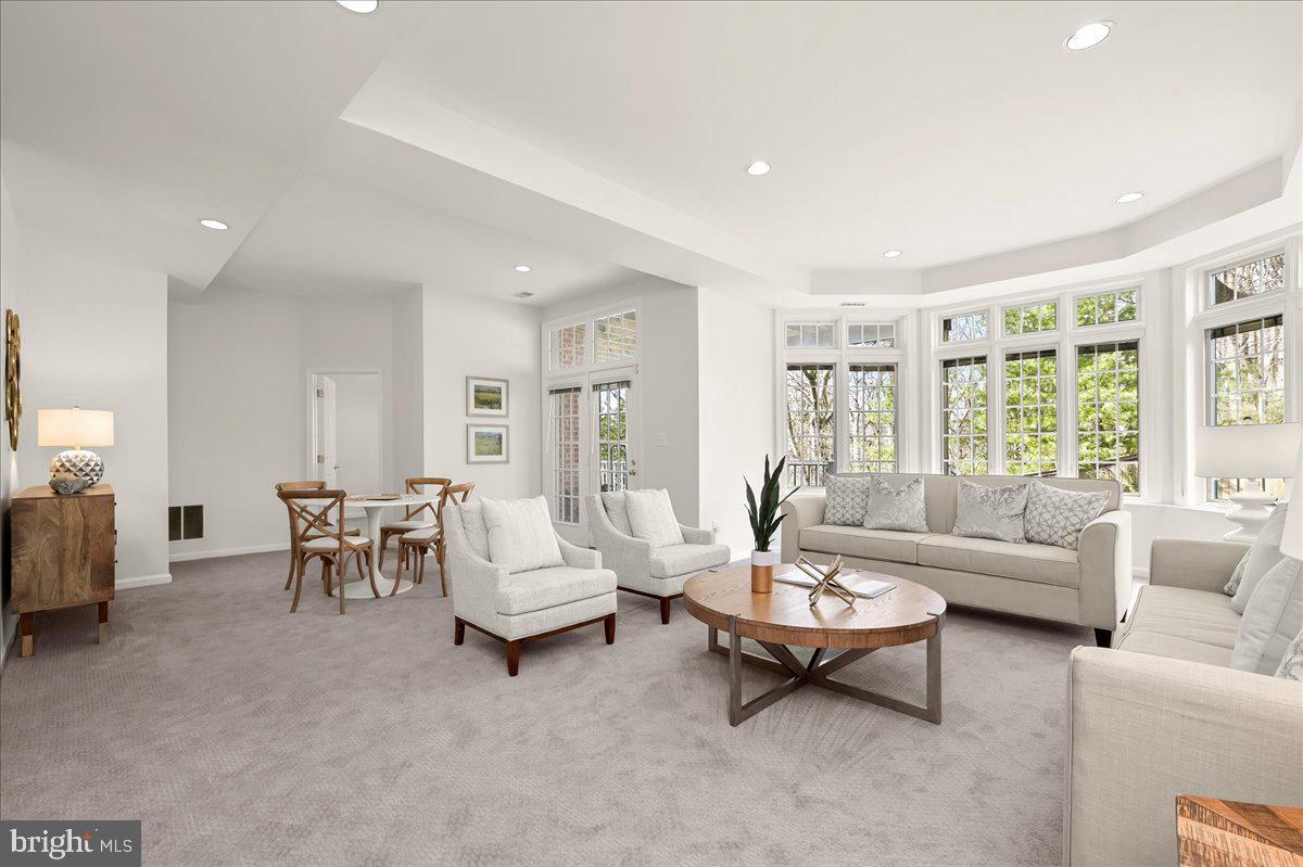 AYRLAWN - Residential