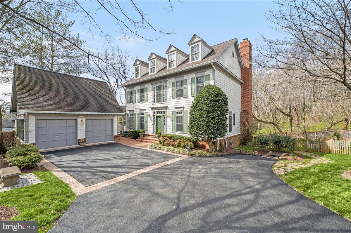 AYRLAWN - Residential